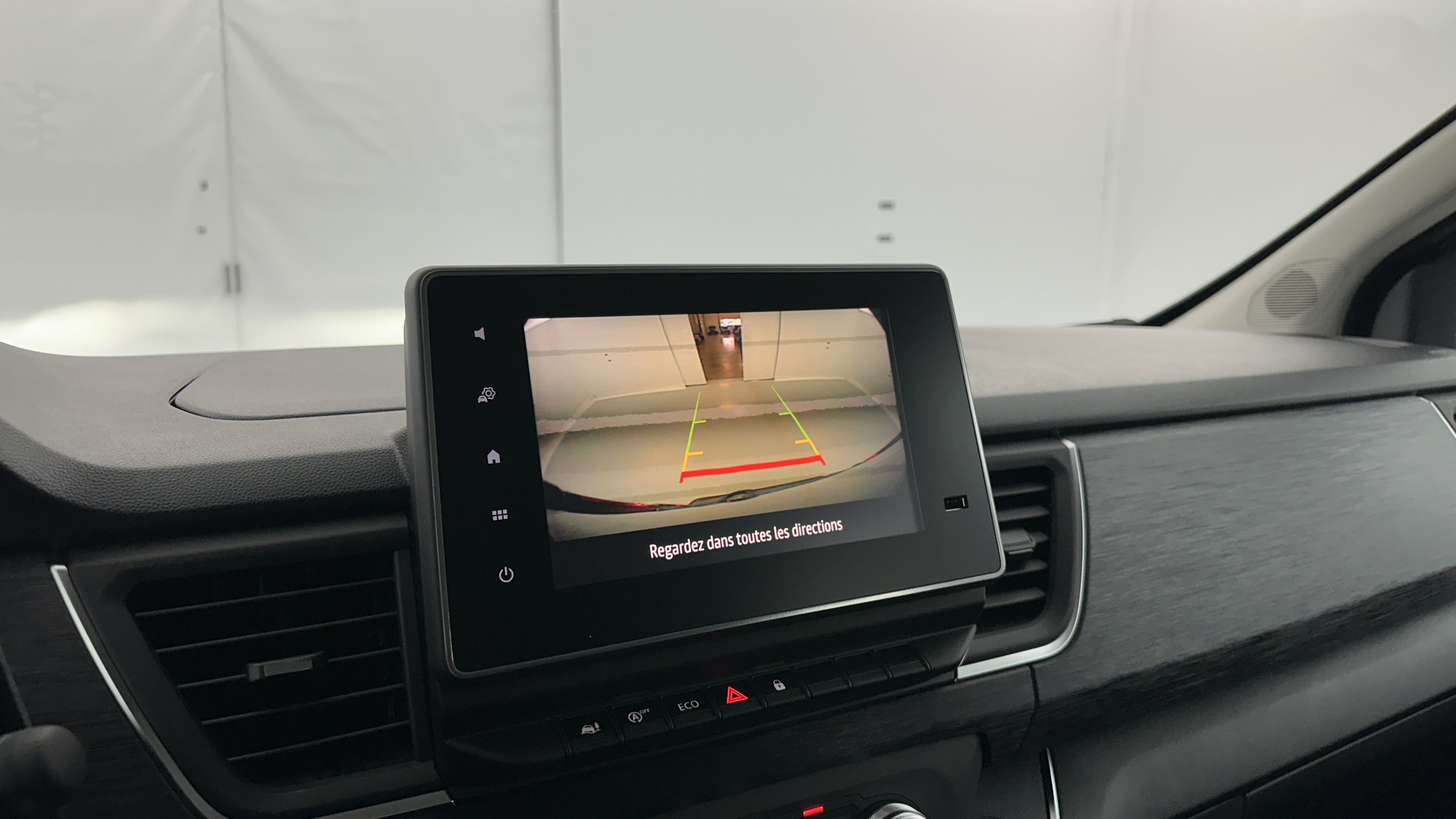 Renault Trucks TRAFIC CA - Image 15