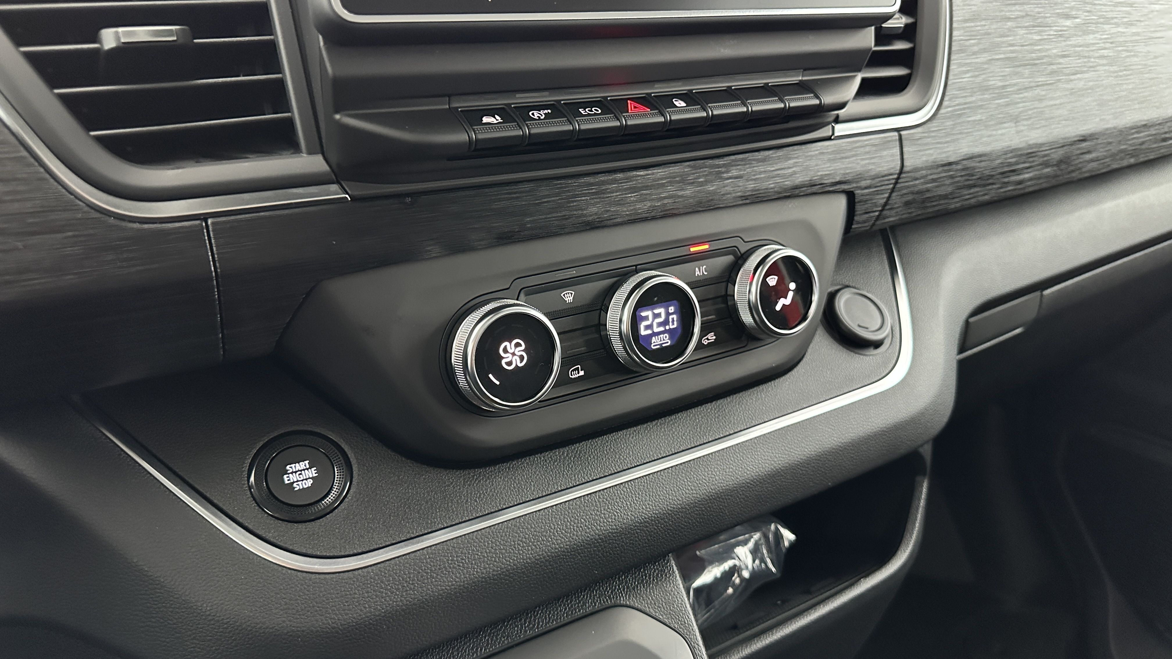 Renault Trucks TRAFIC CA - Image 17