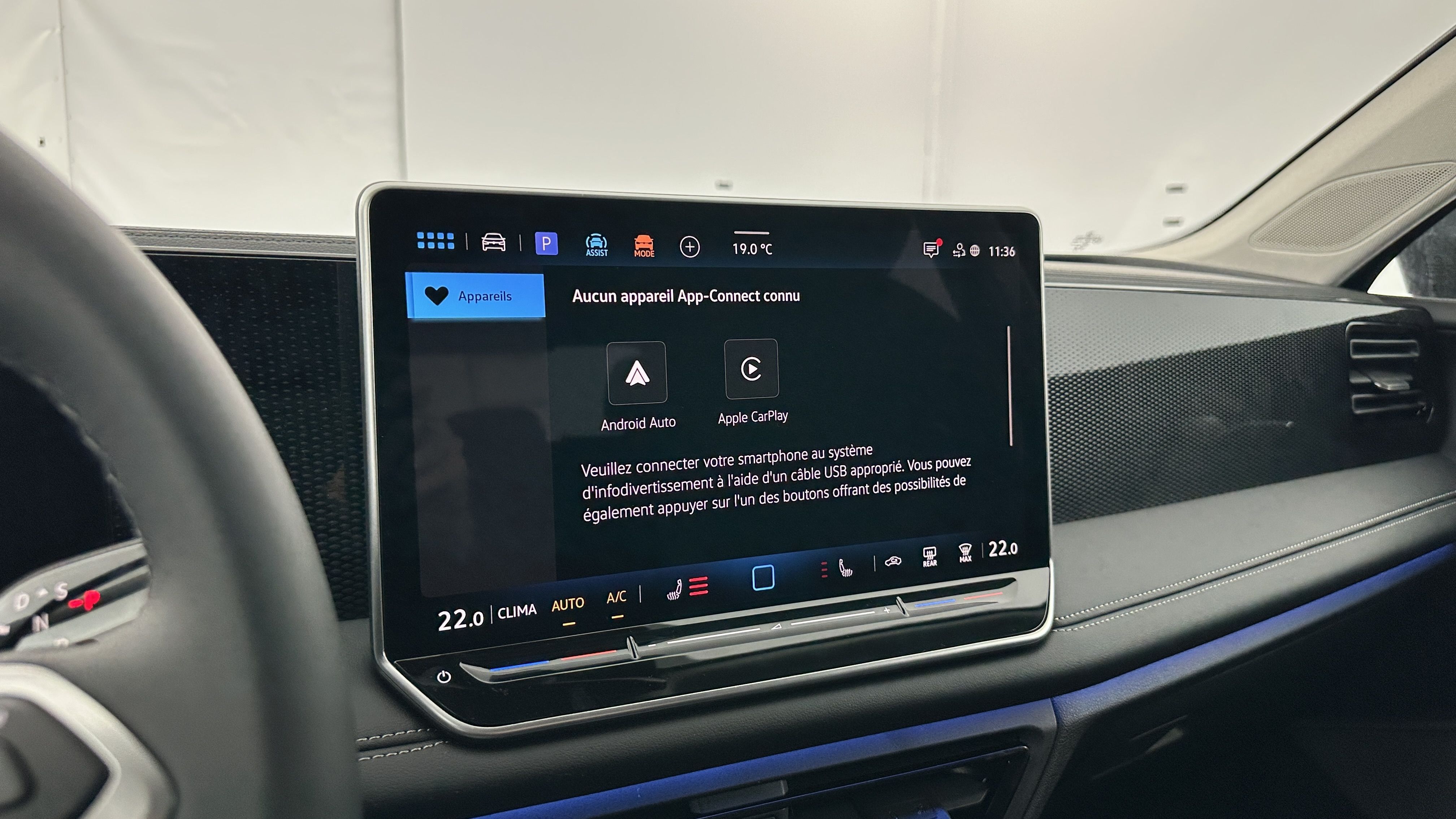 Volkswagen Tiguan - Image 21