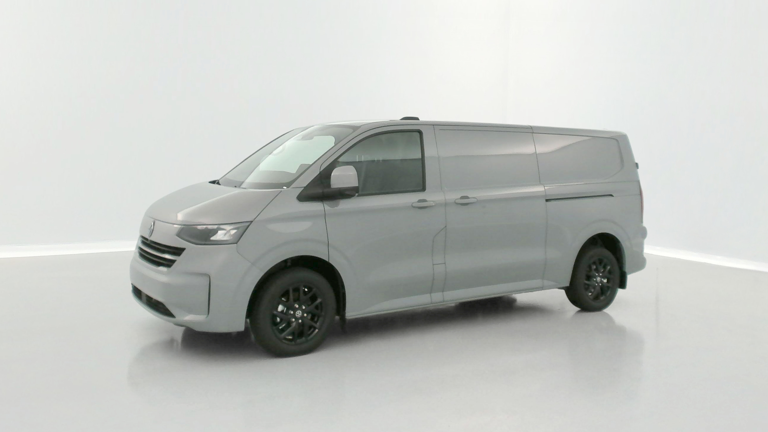 Volkswagen Transporter - Image 21