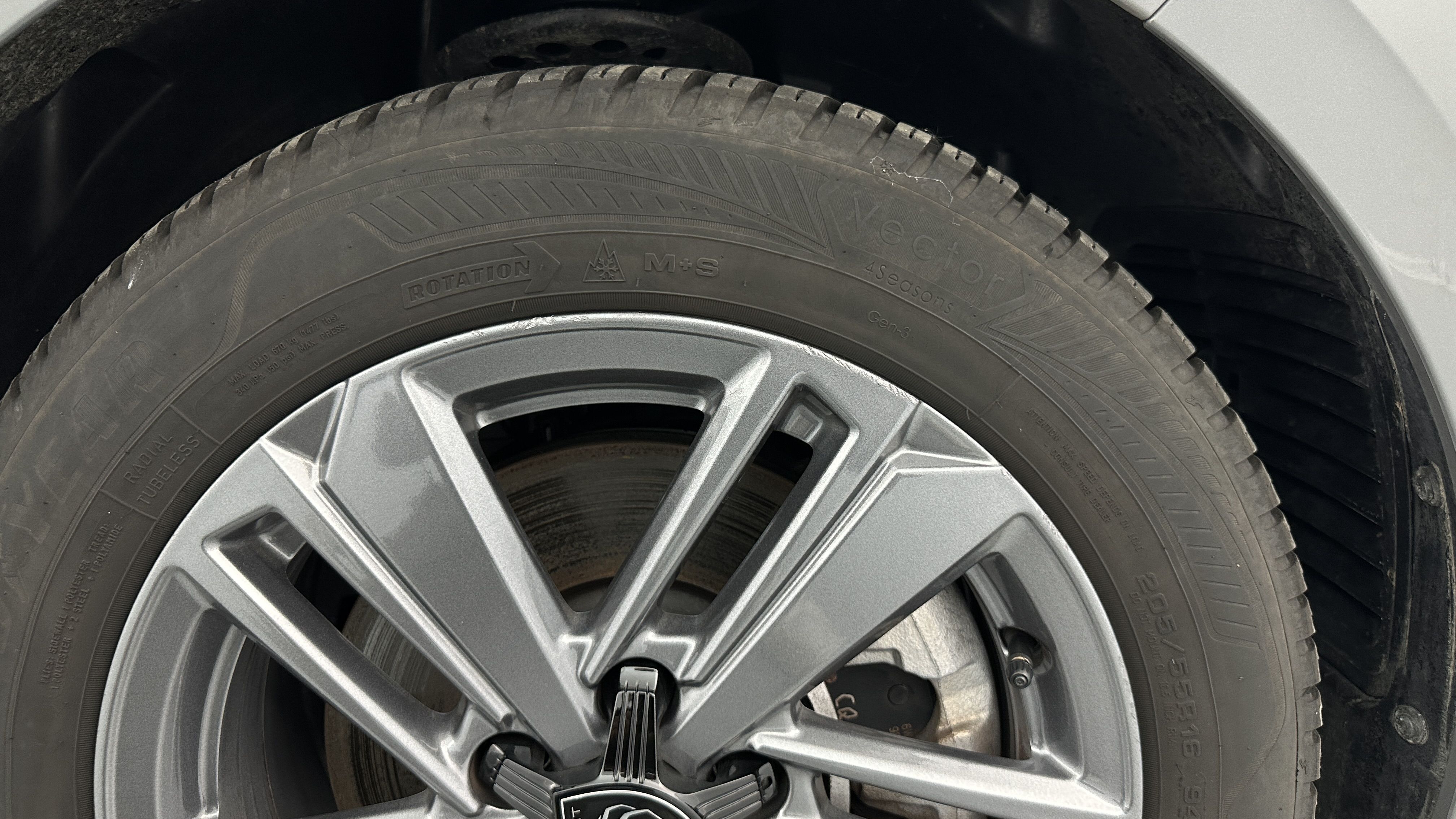 Peugeot 308 SW - Image 24