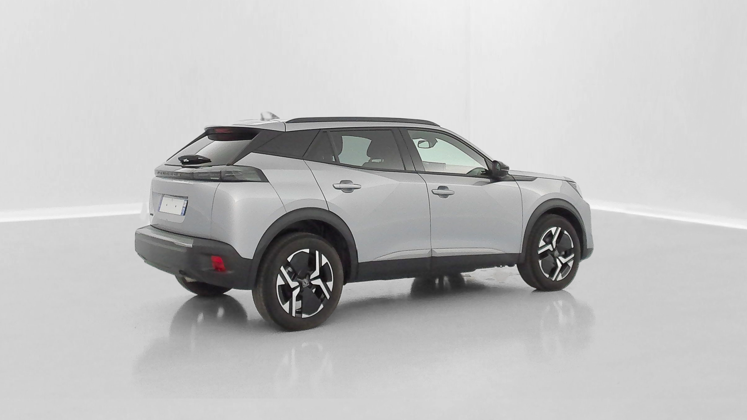 Peugeot 2008 - Image 25