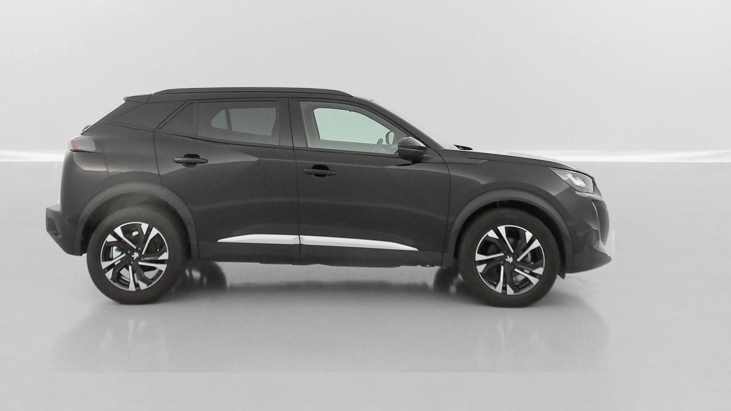 Peugeot 2008 - Image 24