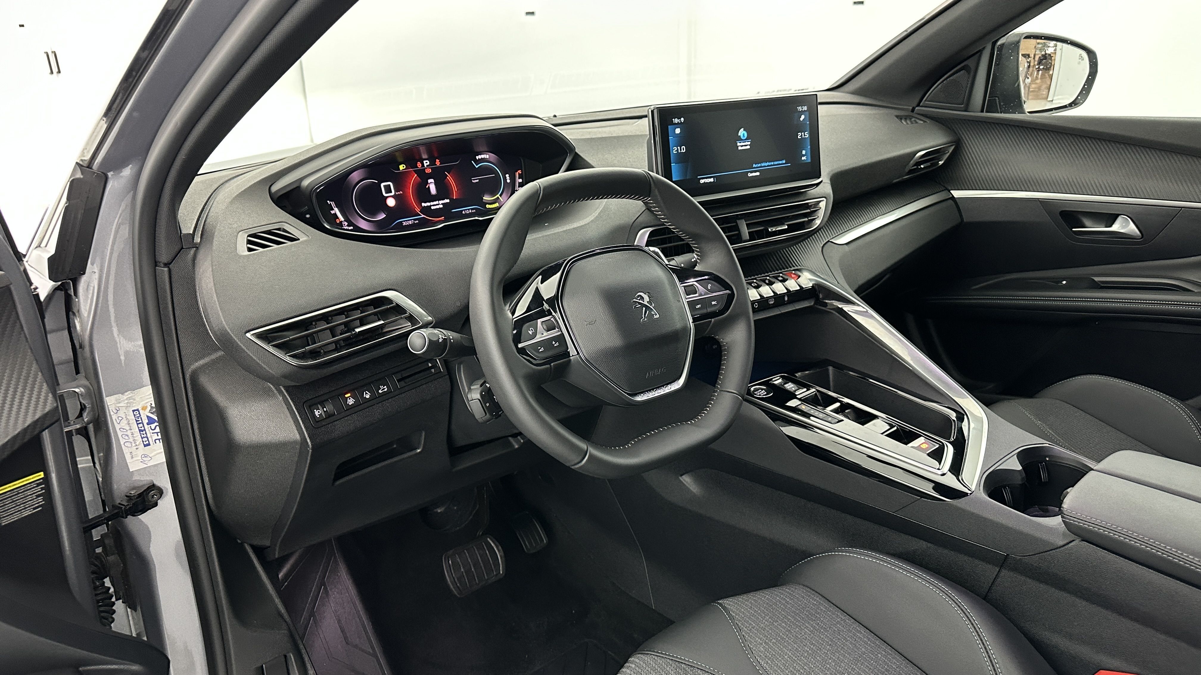 Peugeot 3008 - Image 6