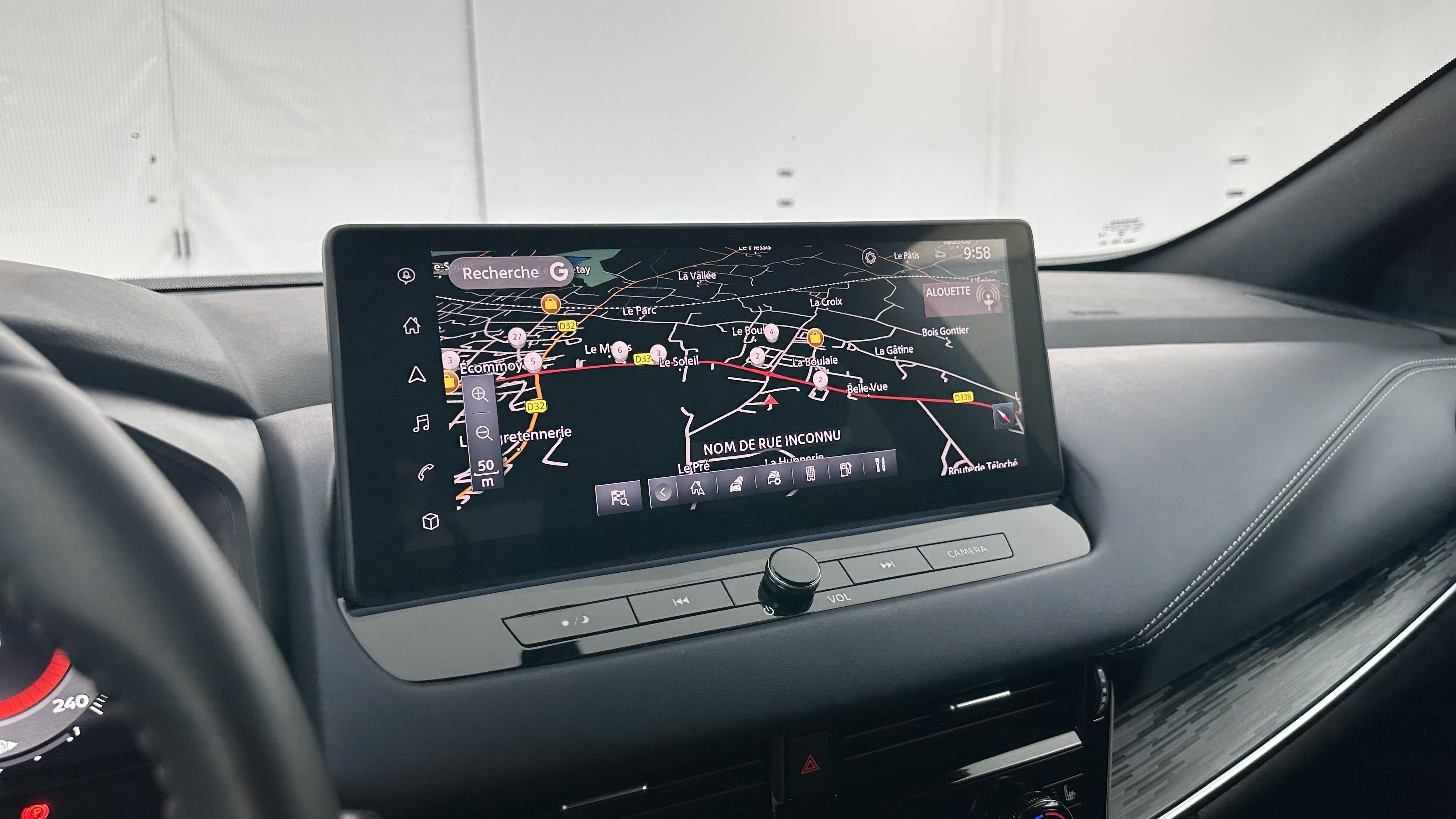 Nissan QASHQAI - Image 19