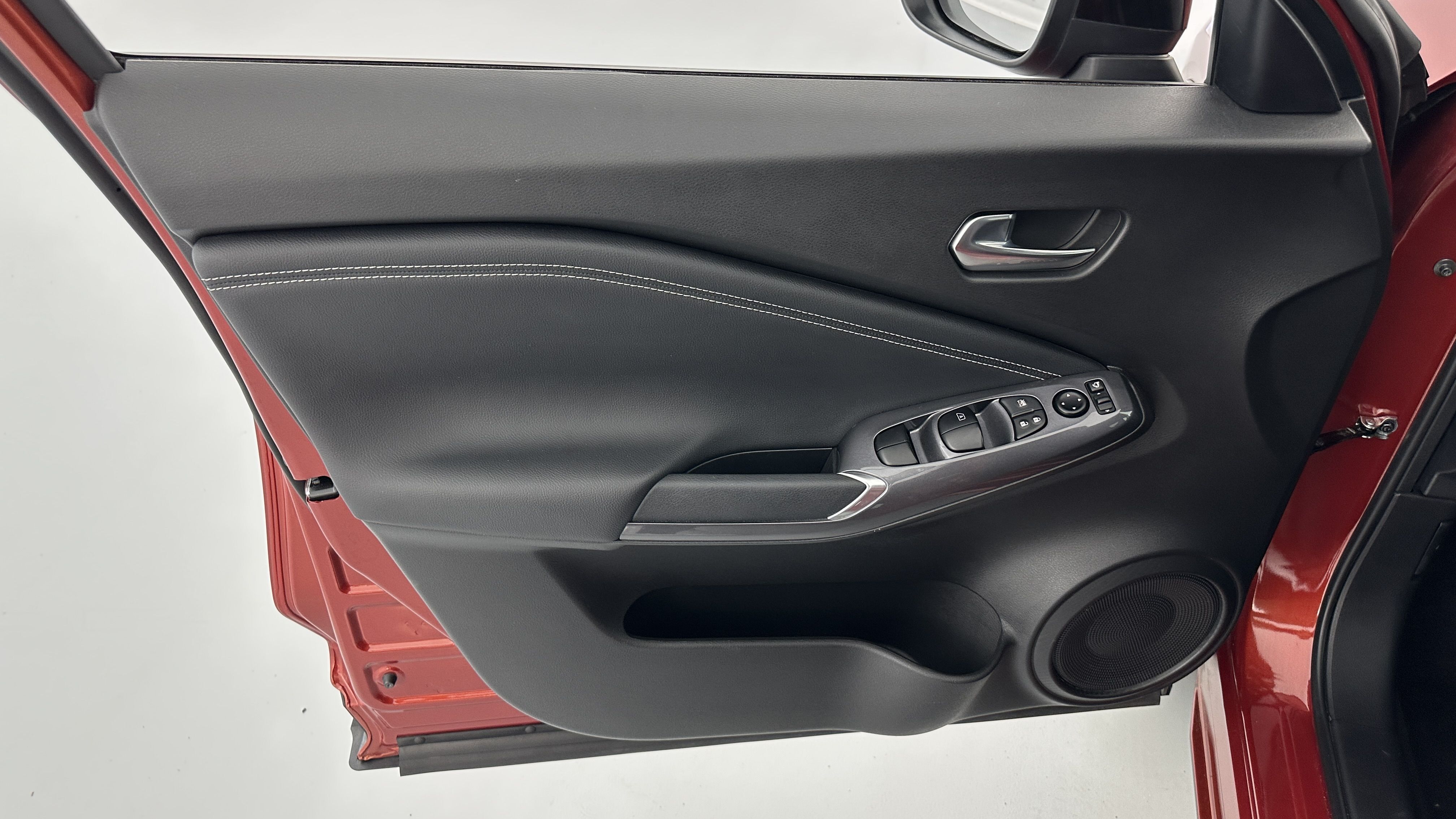 Nissan JUKE - Image 12