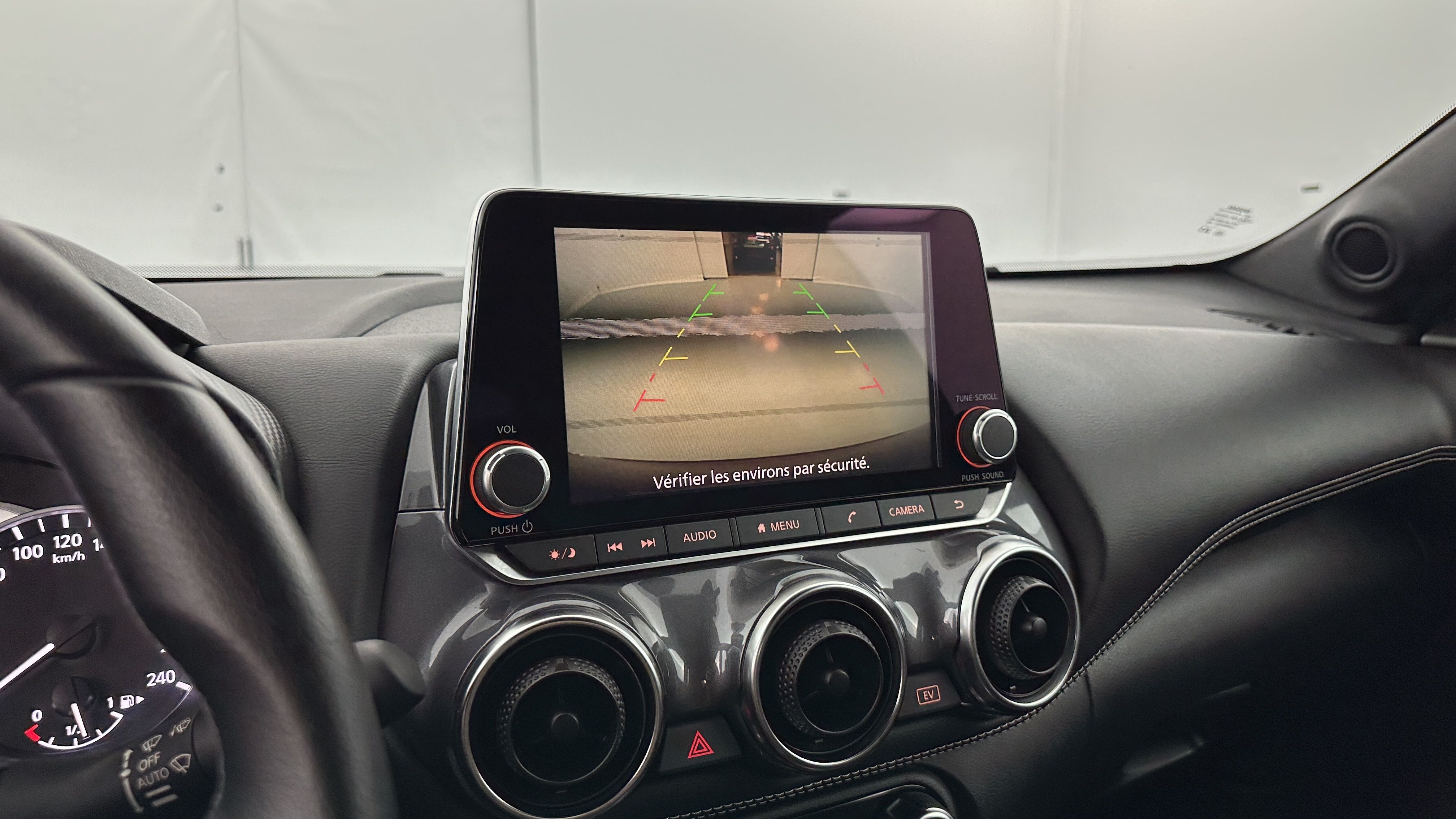 Nissan JUKE - Image 17