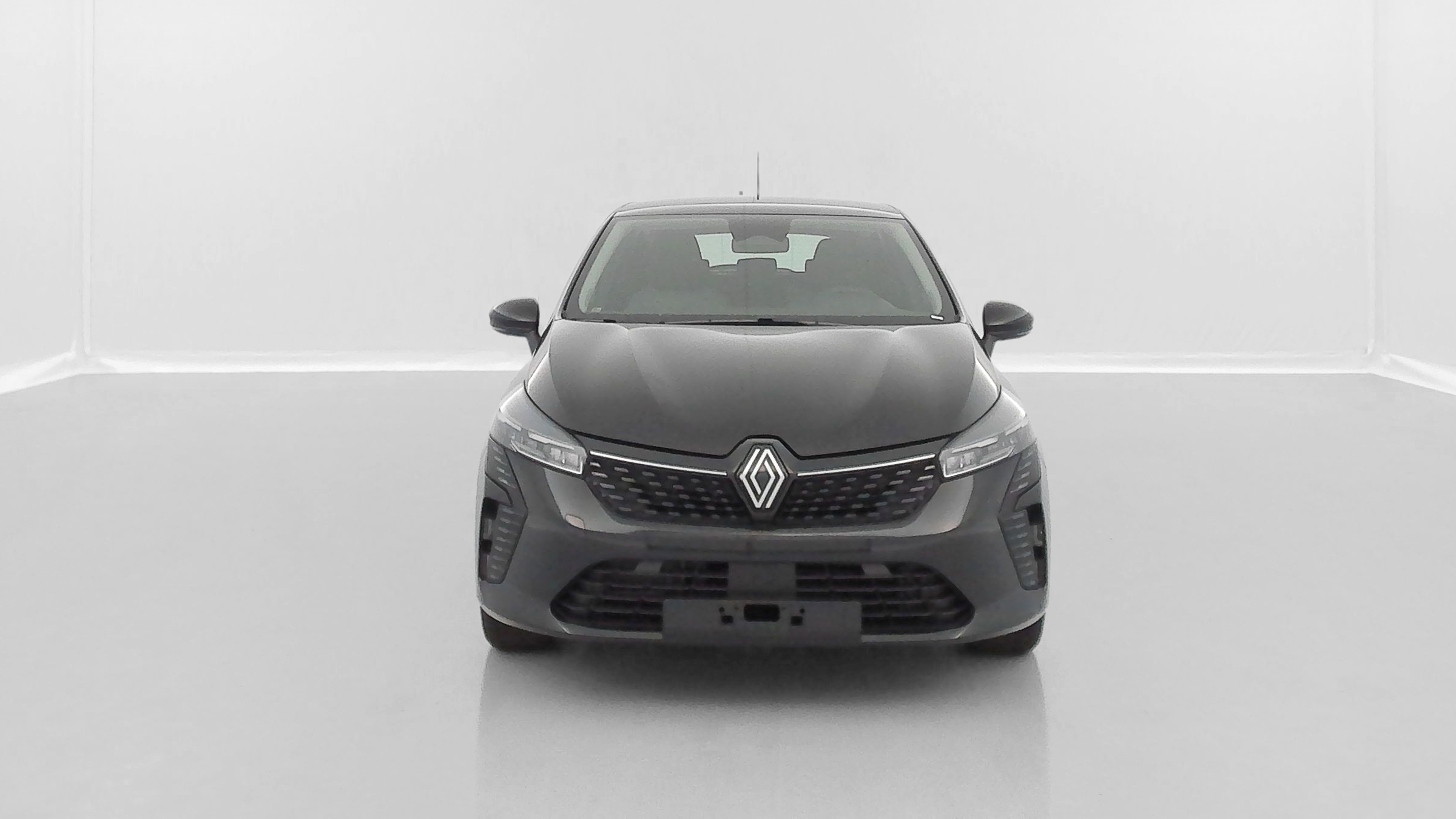 Renault Clio - Image 2