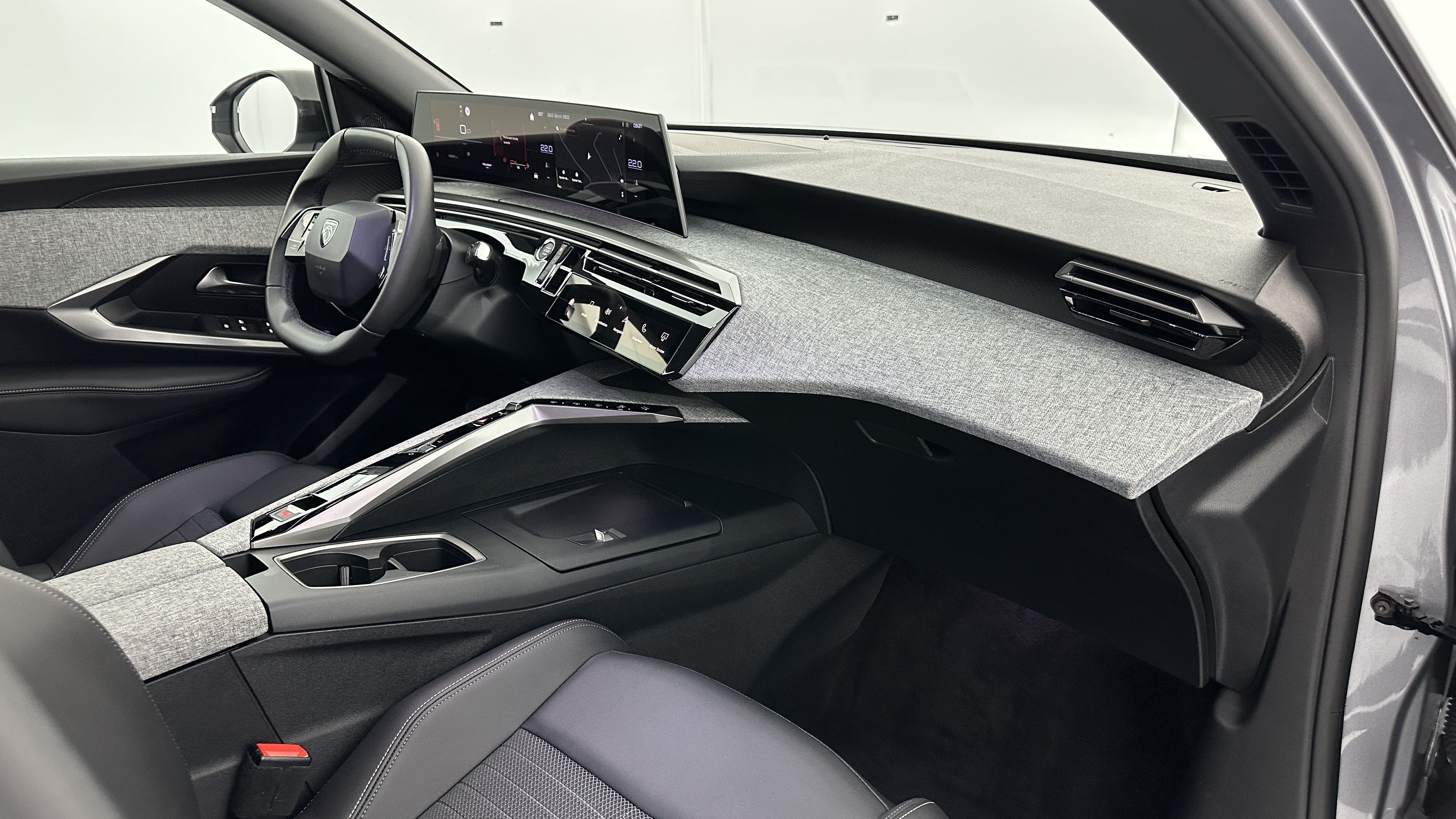 Peugeot 3008 - Image 8