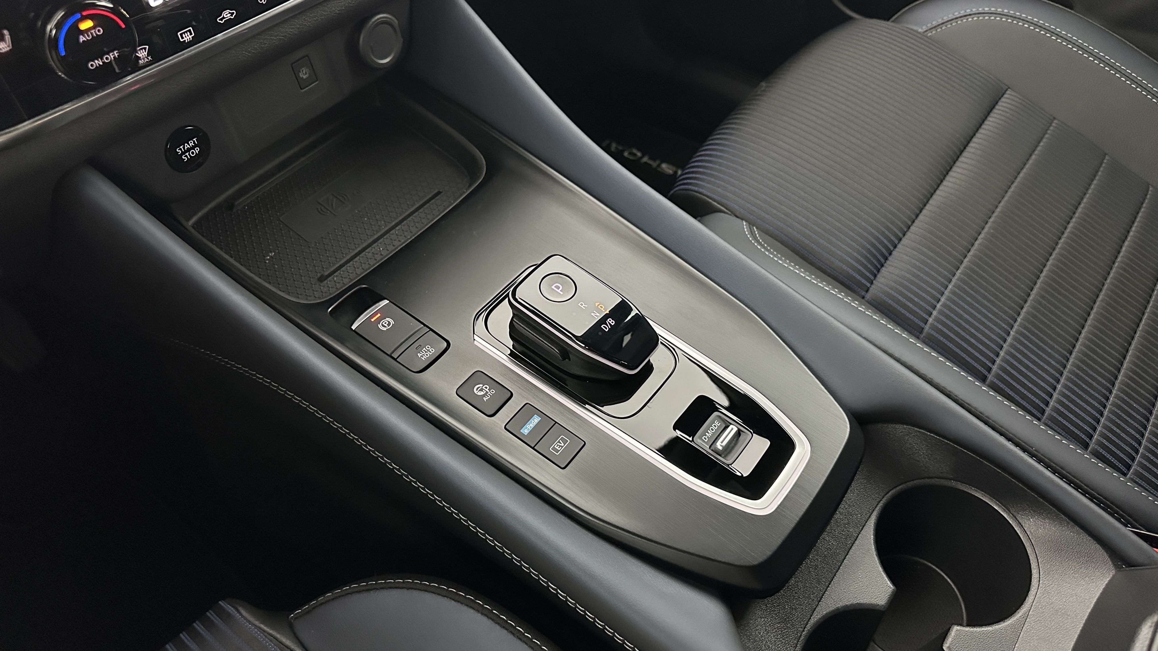 Nissan QASHQAI - Image 16