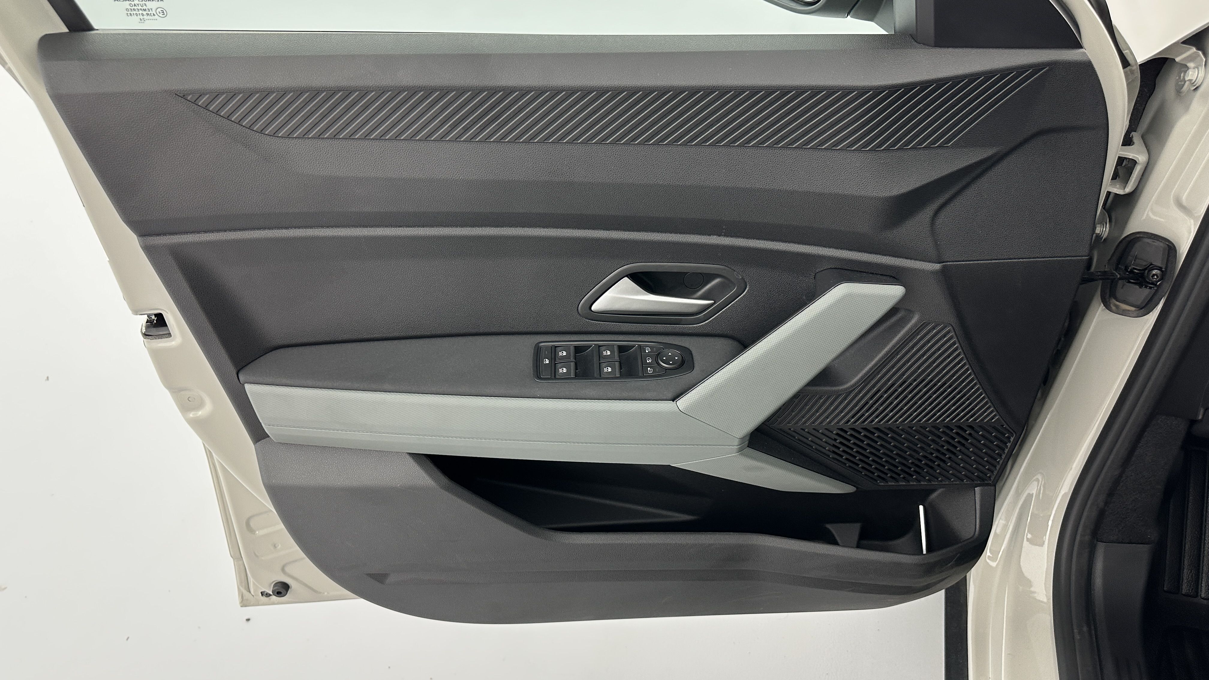 Dacia DUSTER - Image 13