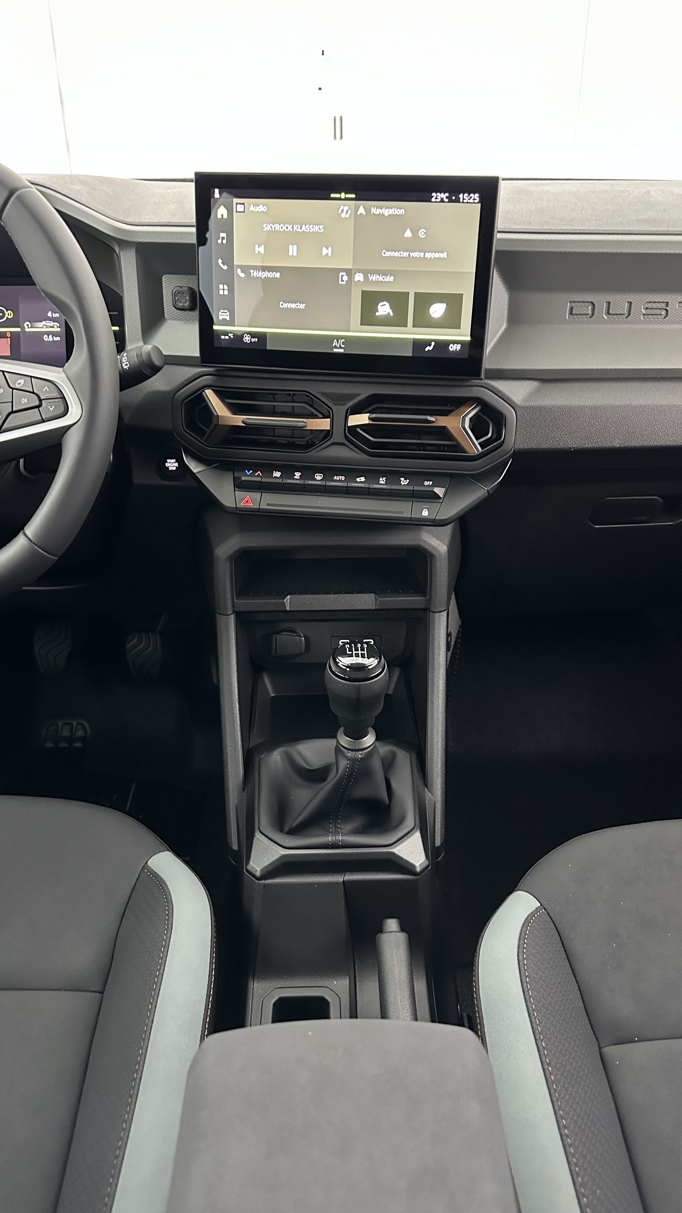 Dacia DUSTER - Image 16