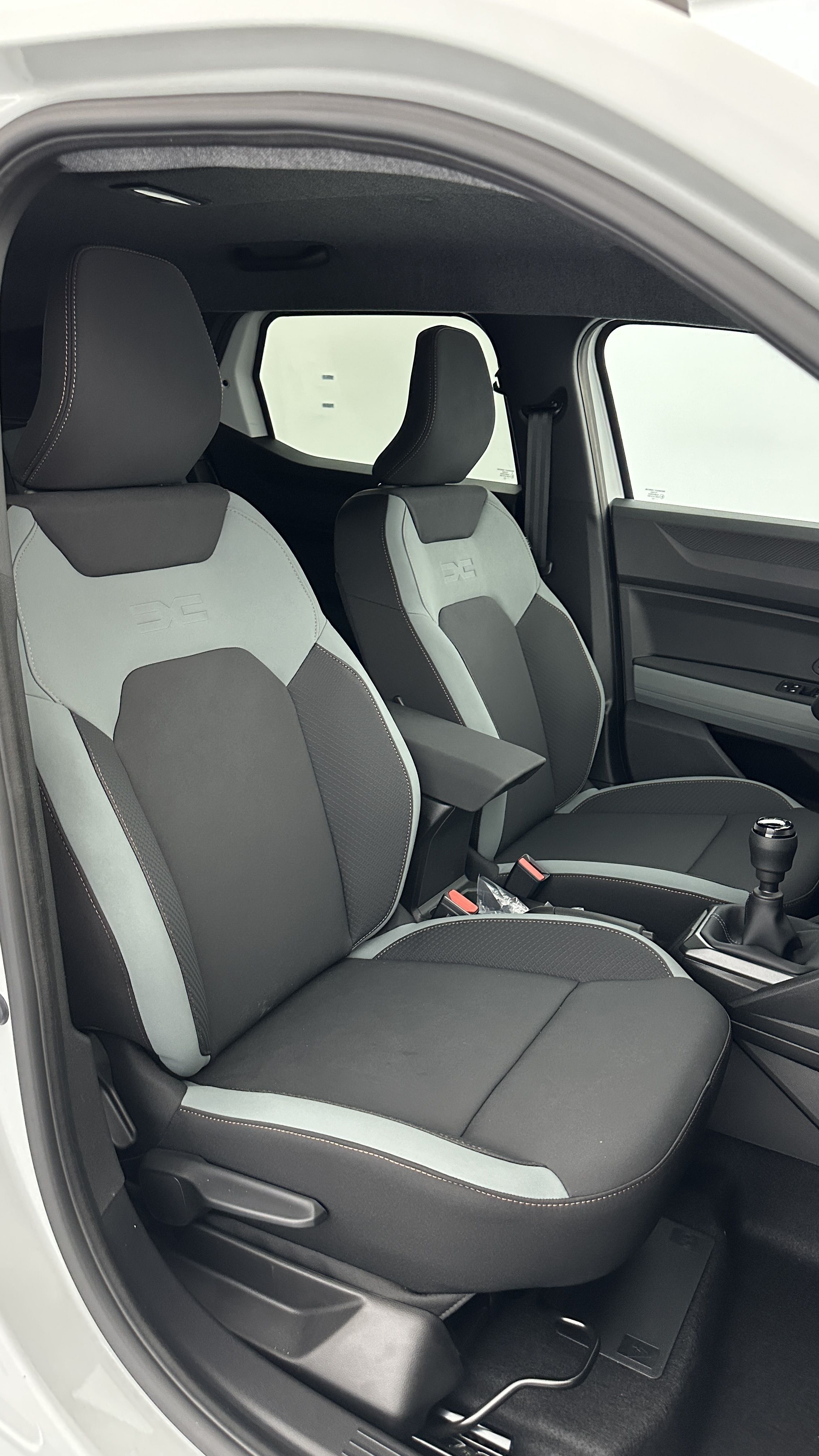 Dacia DUSTER - Image 21