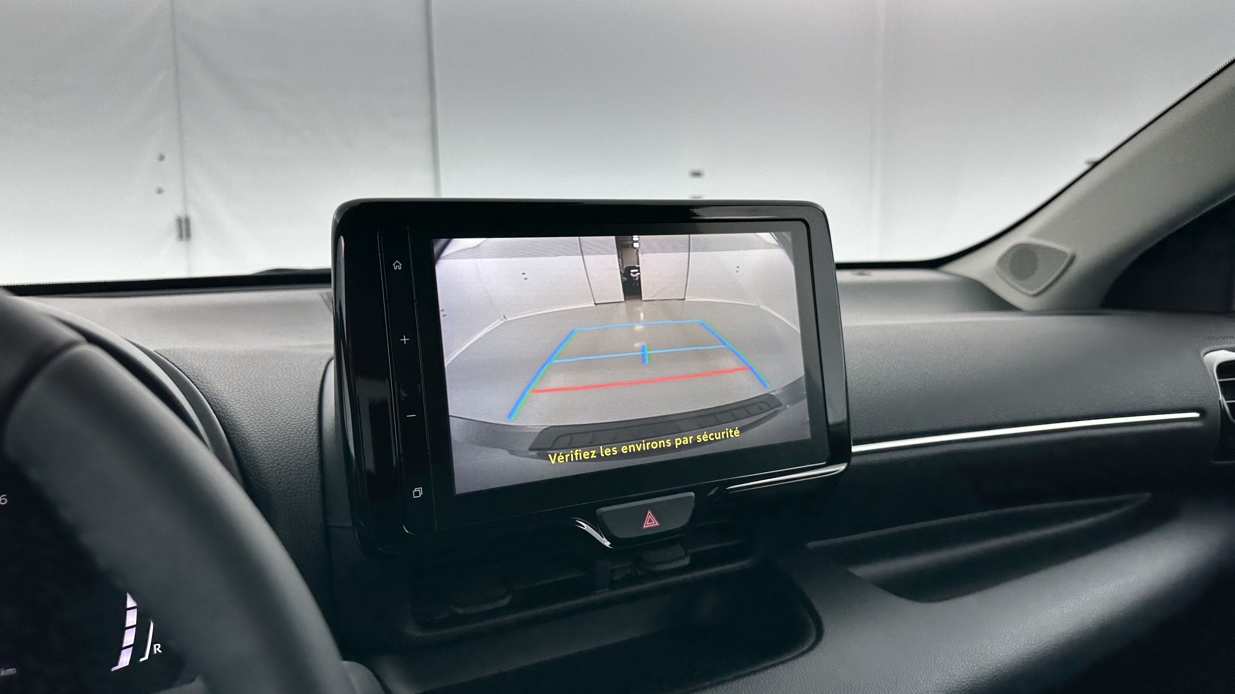 Toyota Yaris - Image 18