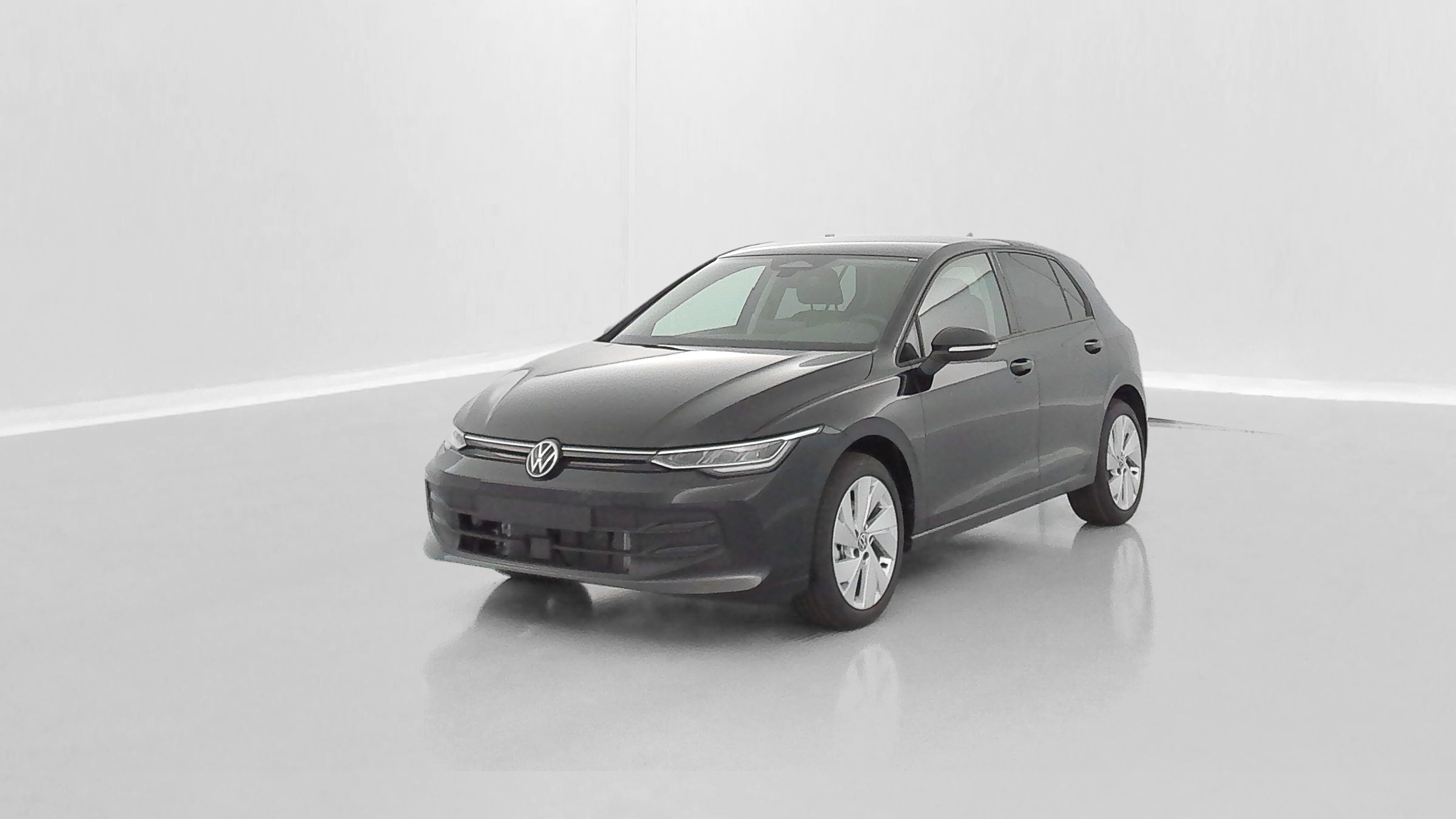 Volkswagen GOLF - Image 3