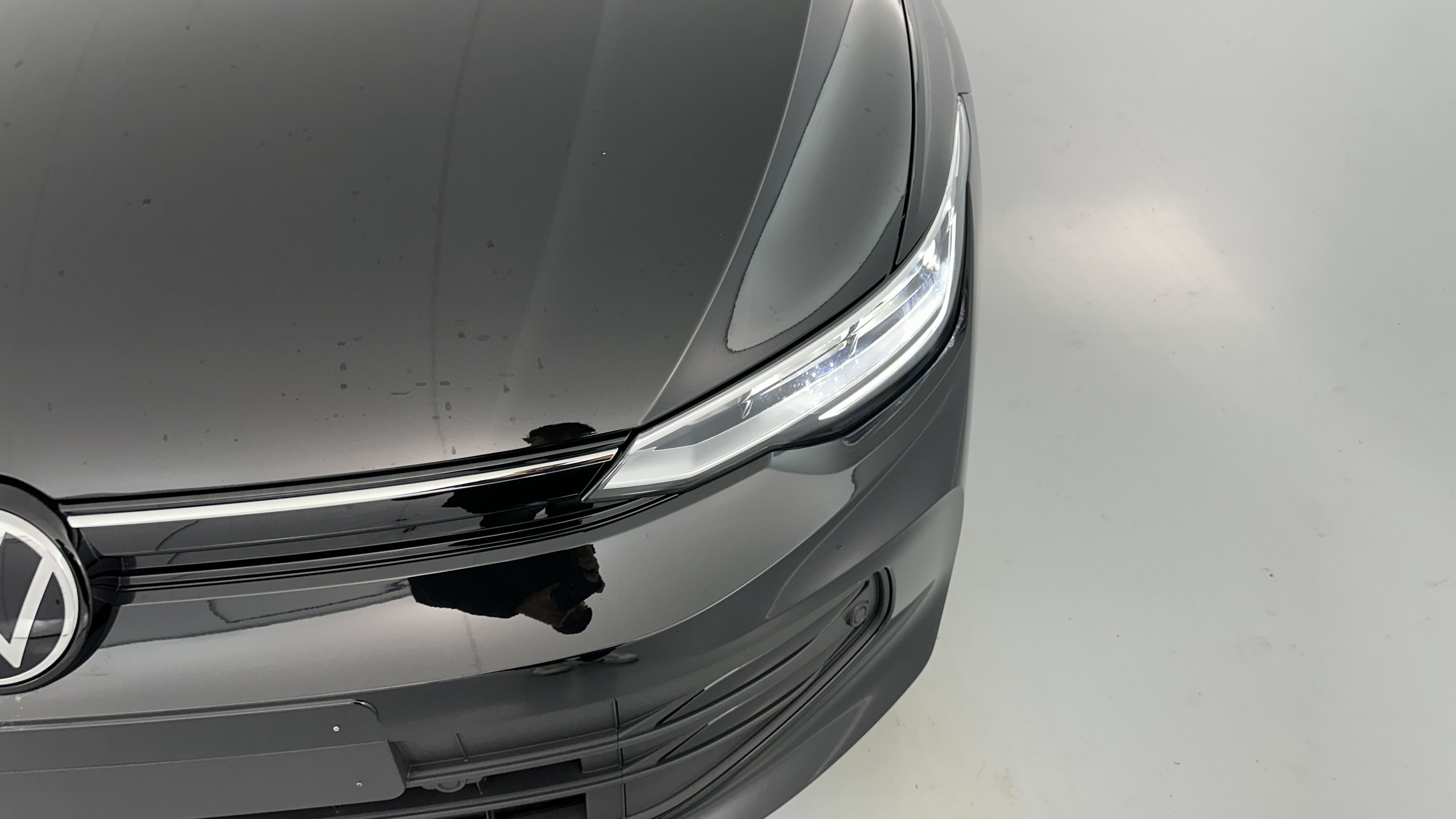 Volkswagen GOLF - Image 23