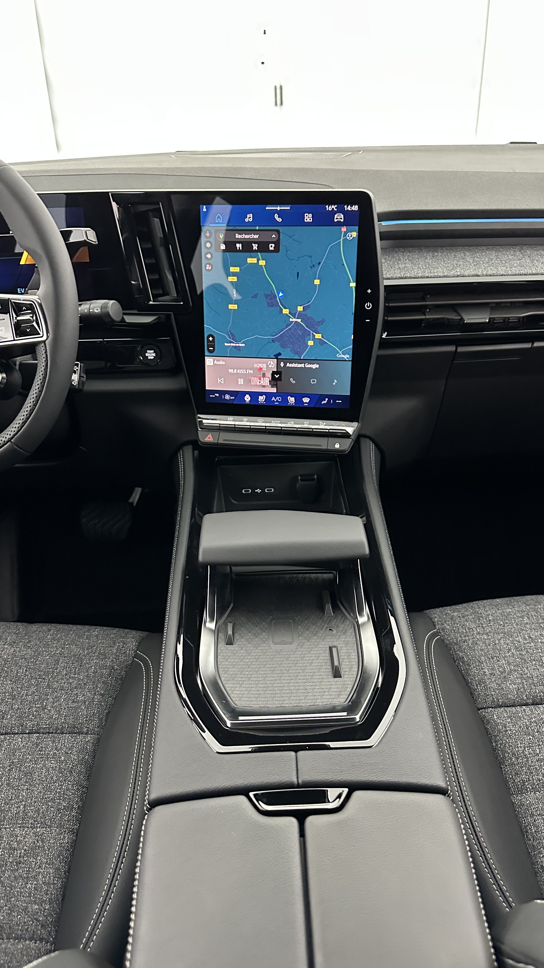 Renault Espace - Image 17