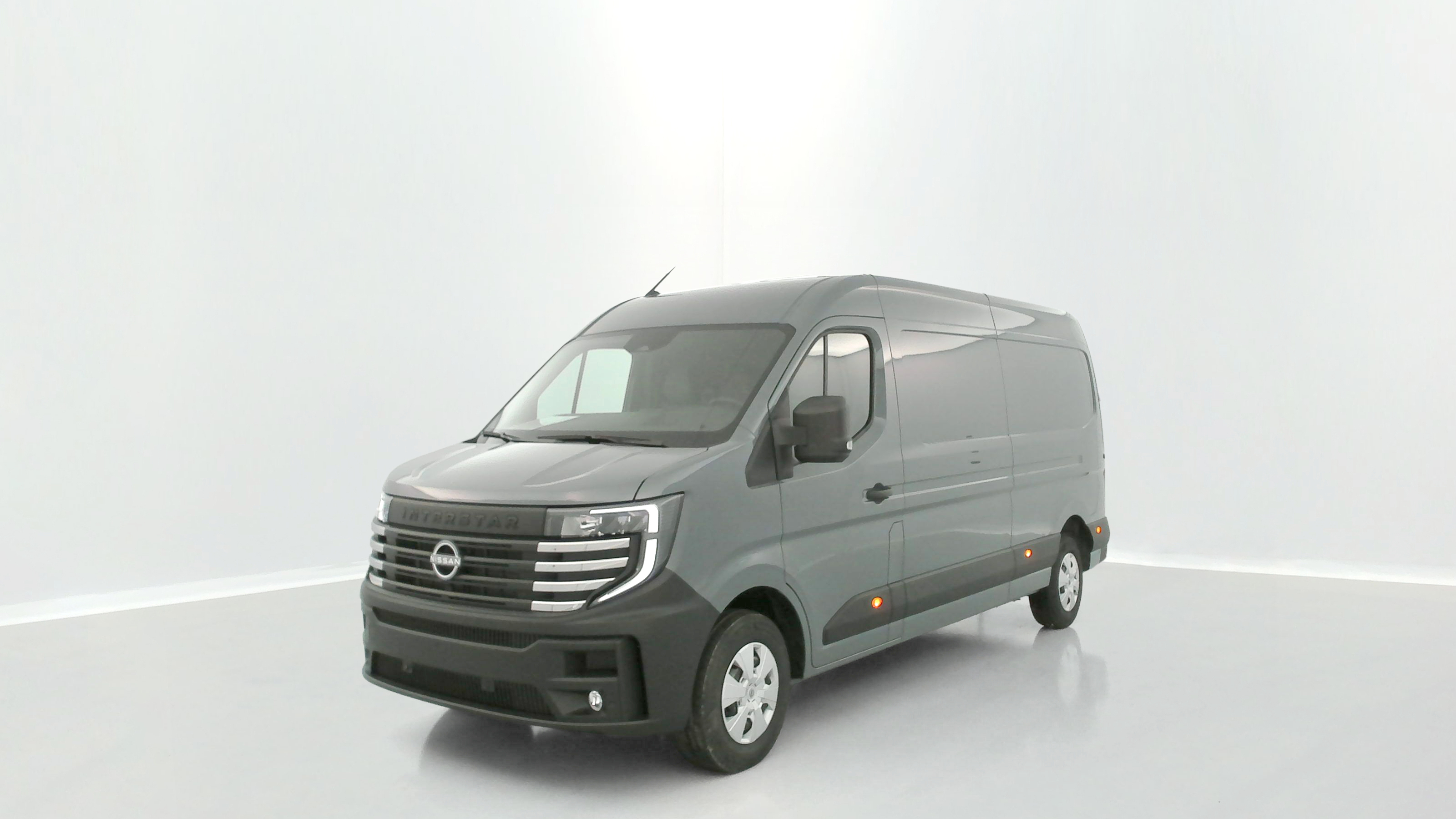Nissan Interstar Fourgon - Image 3