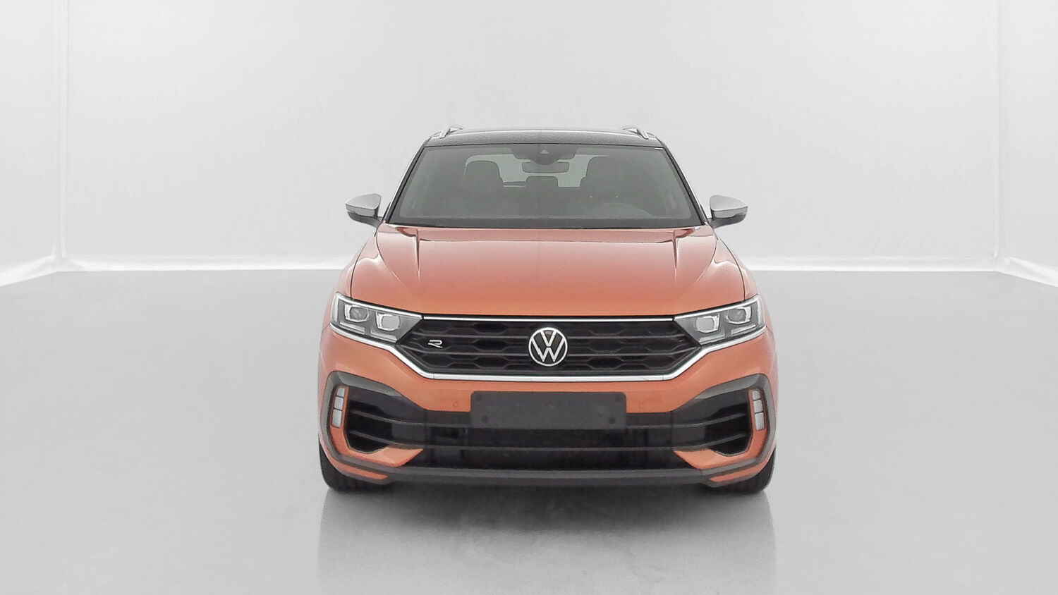 Volkswagen T-Roc - Image 2
