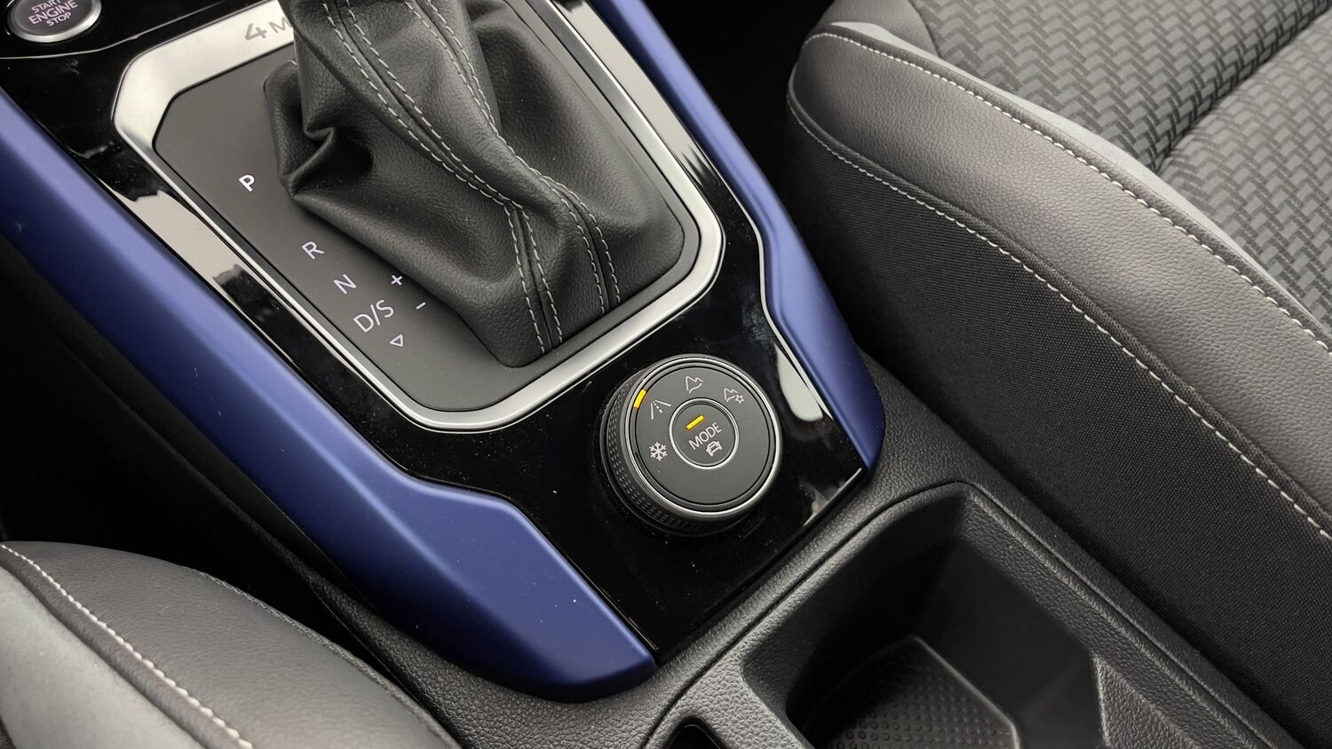 Volkswagen T-Roc - Image 20