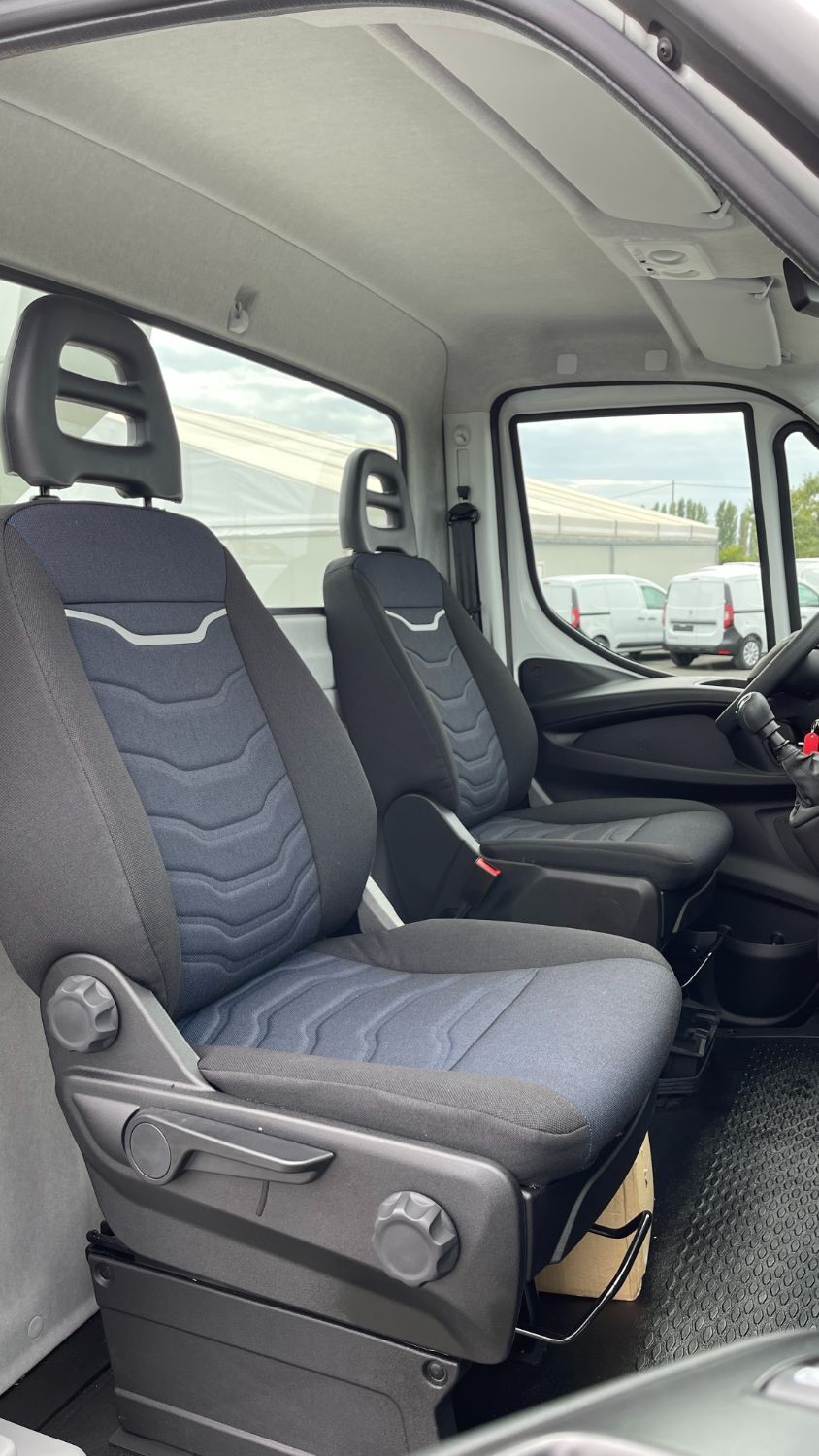 Iveco Daily - Image 16