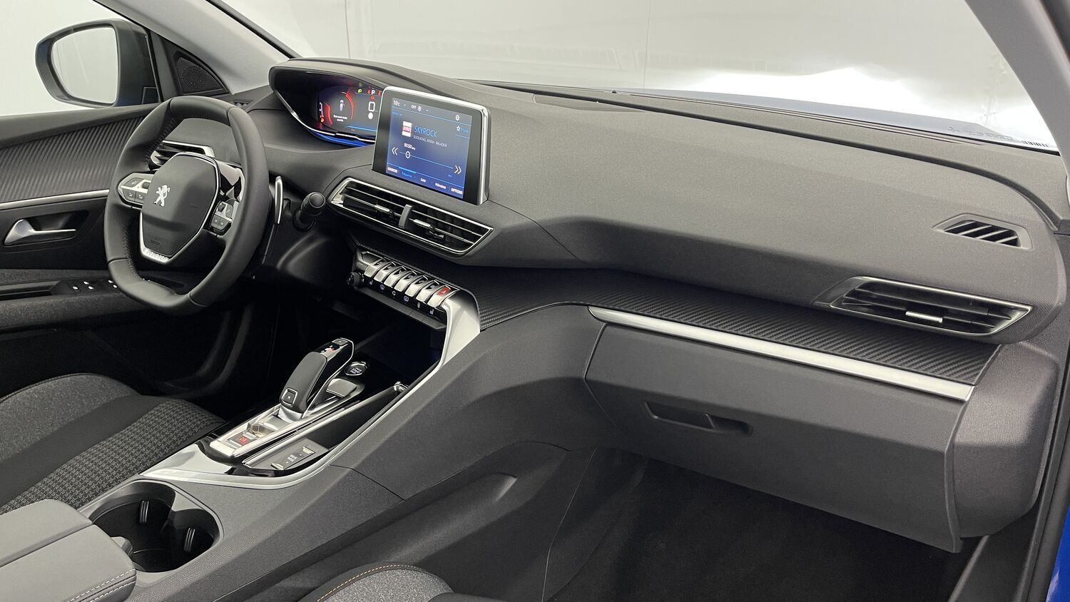 Peugeot 3008 - Image 8