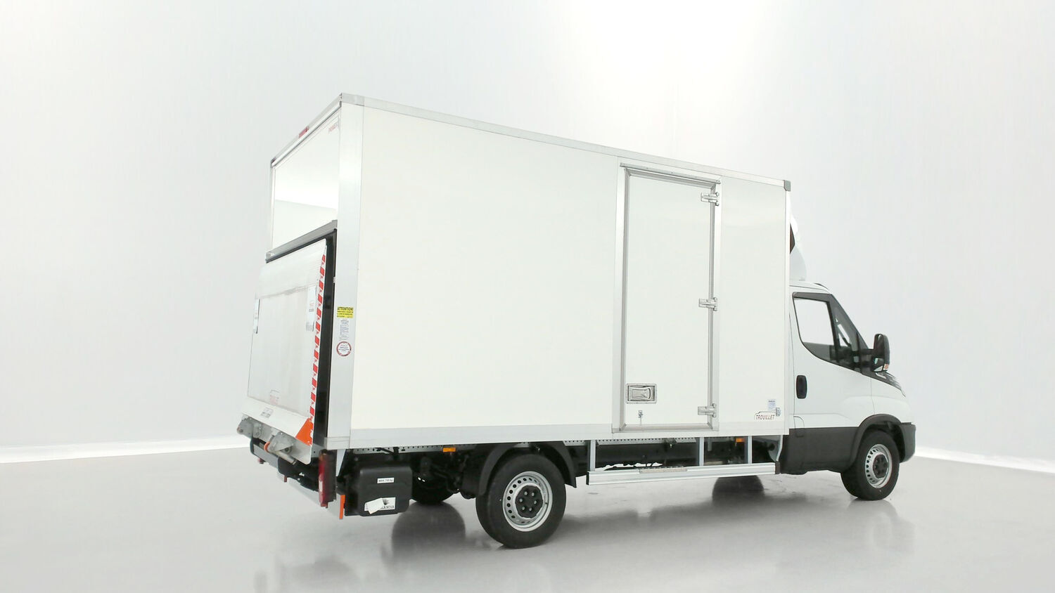 Iveco Daily - Image 22