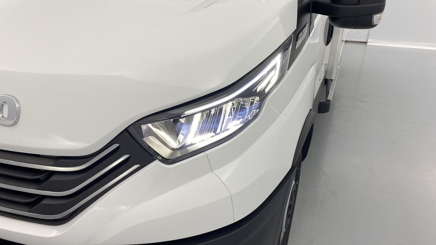 Iveco Daily - Image 16