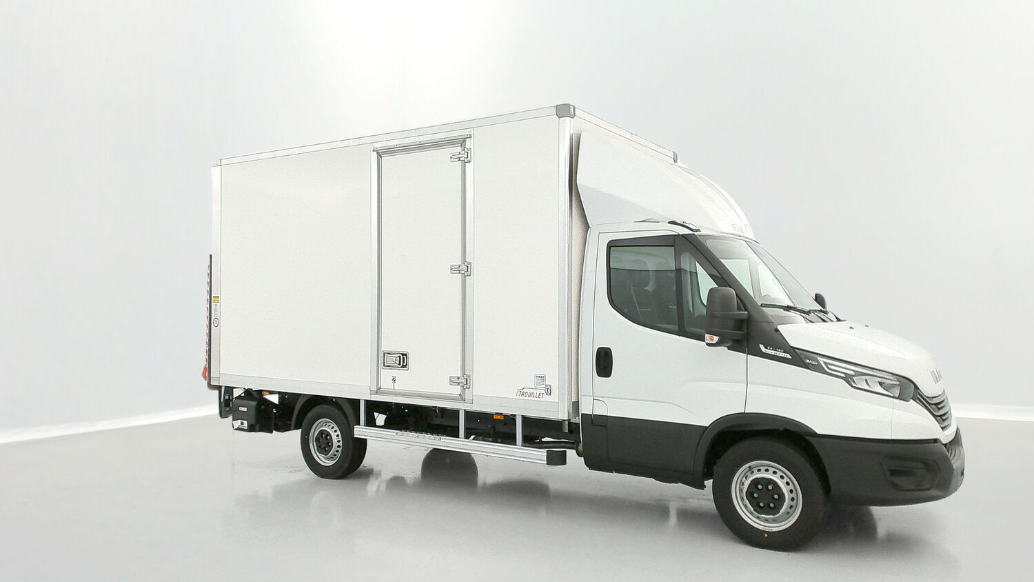 Iveco Daily - Image 23