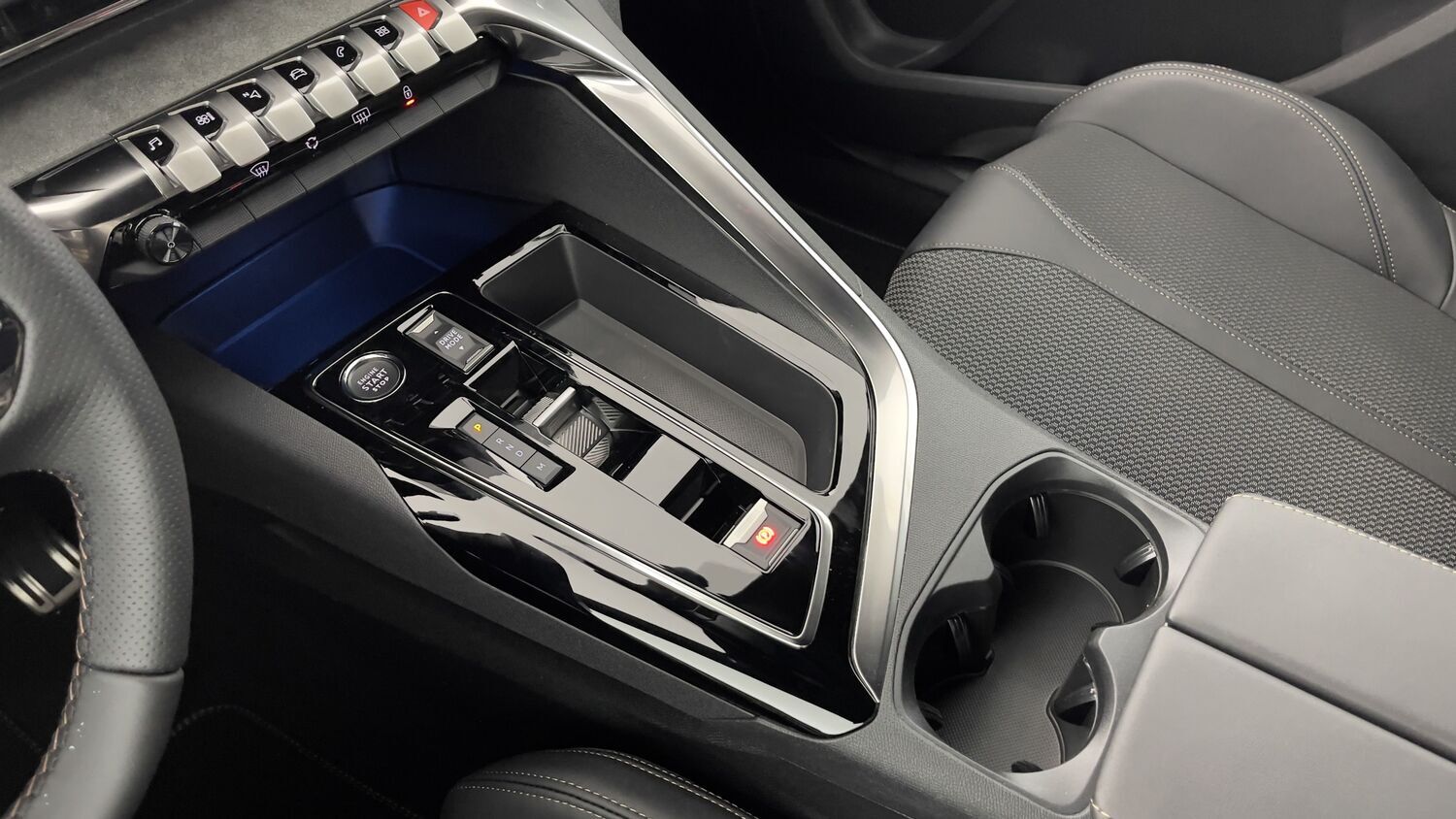 Peugeot 5008 - Image 18