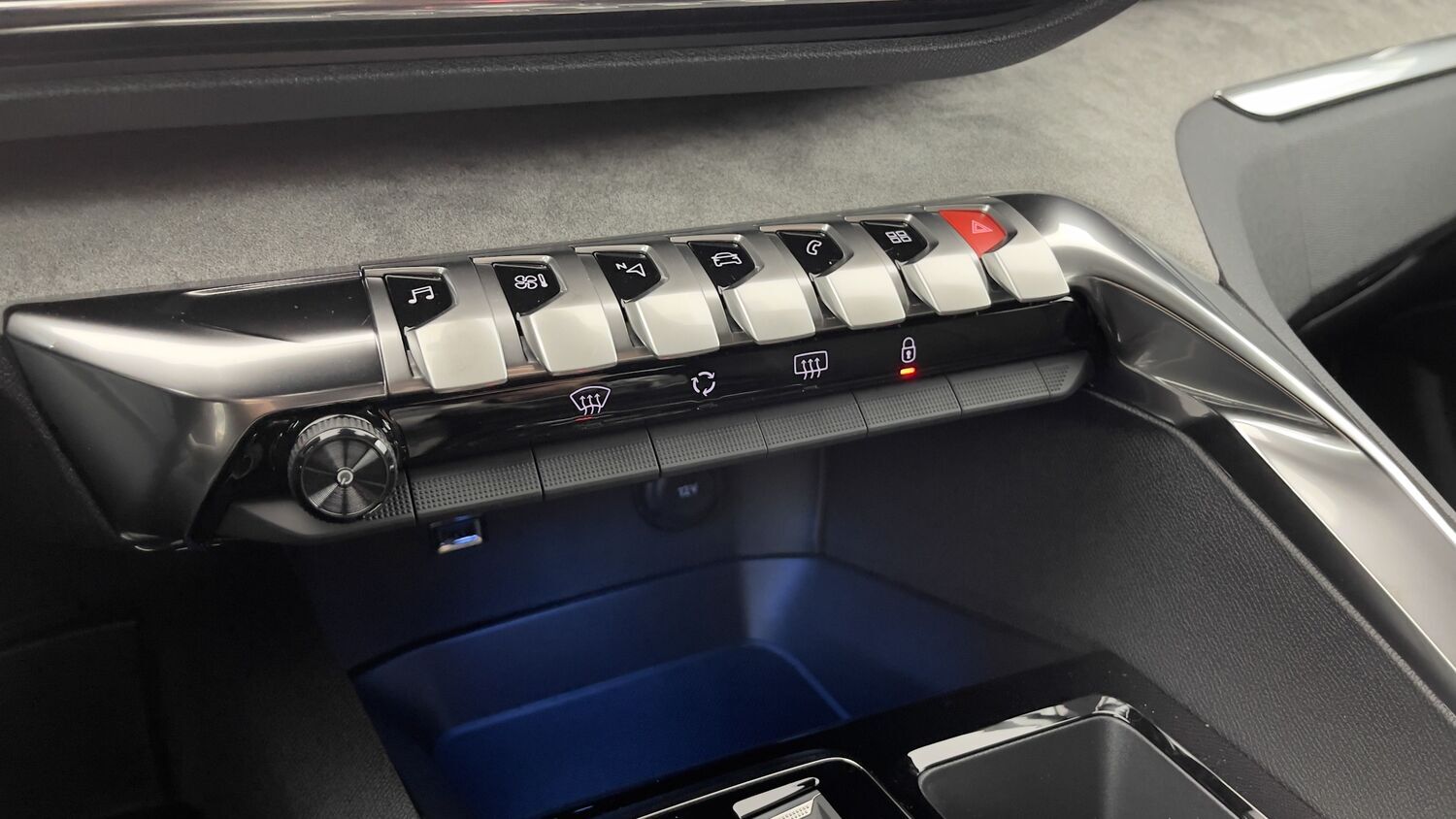 Peugeot 5008 - Image 22