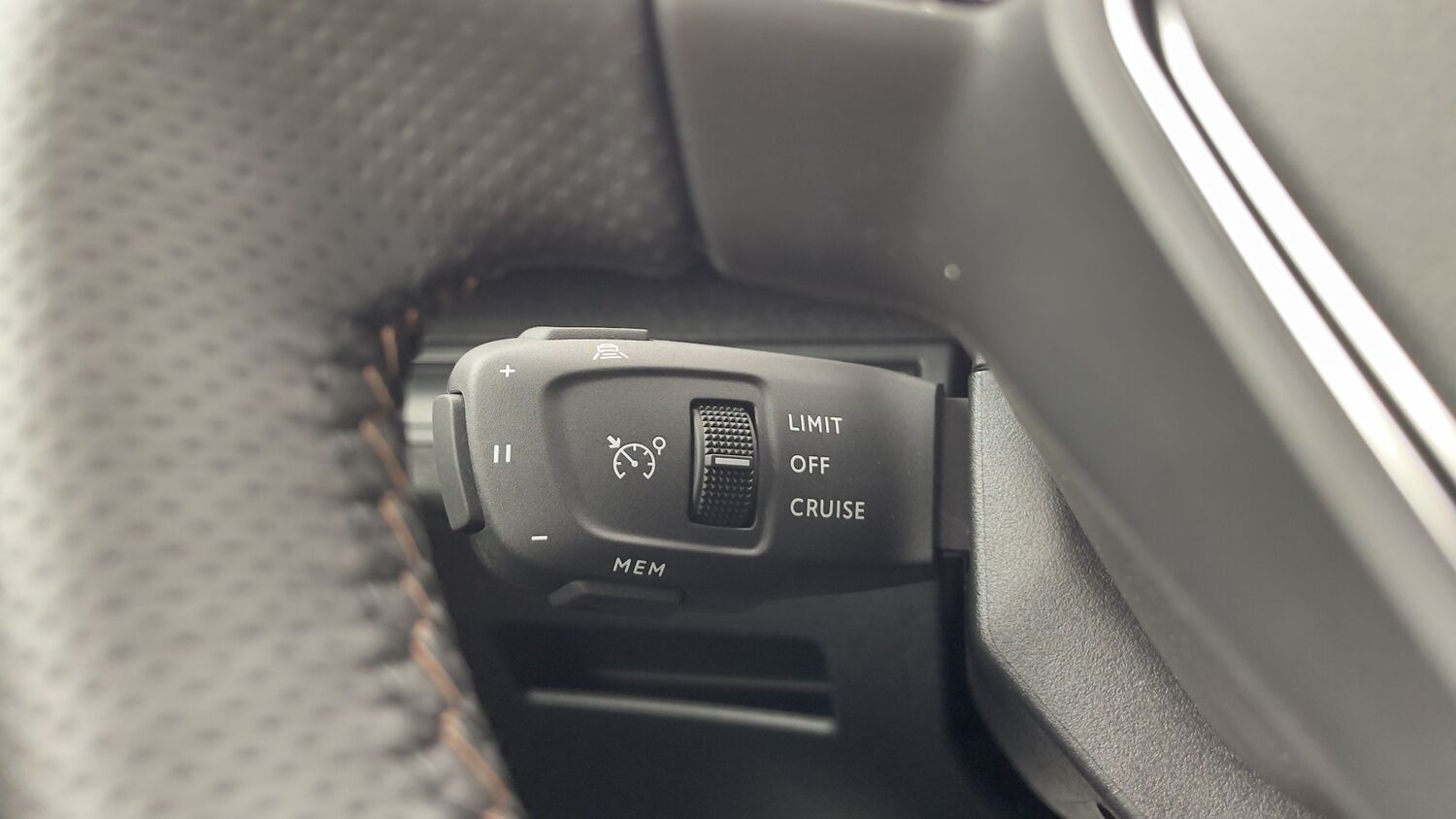 Peugeot 5008 - Image 23