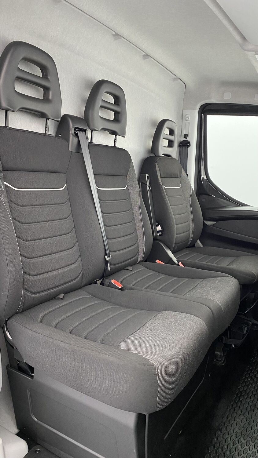 Iveco Daily - Image 15