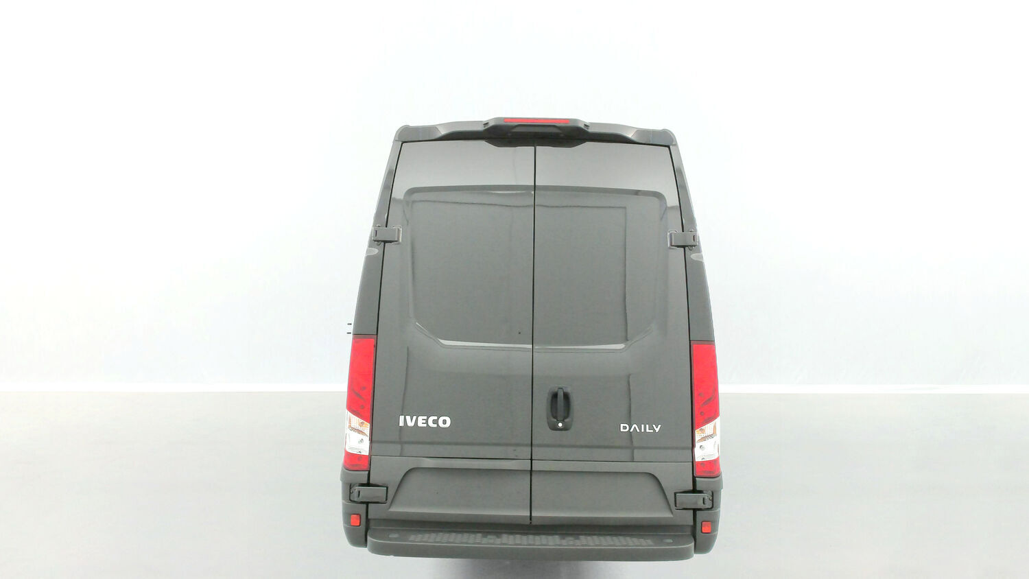 Iveco Daily - Image 16