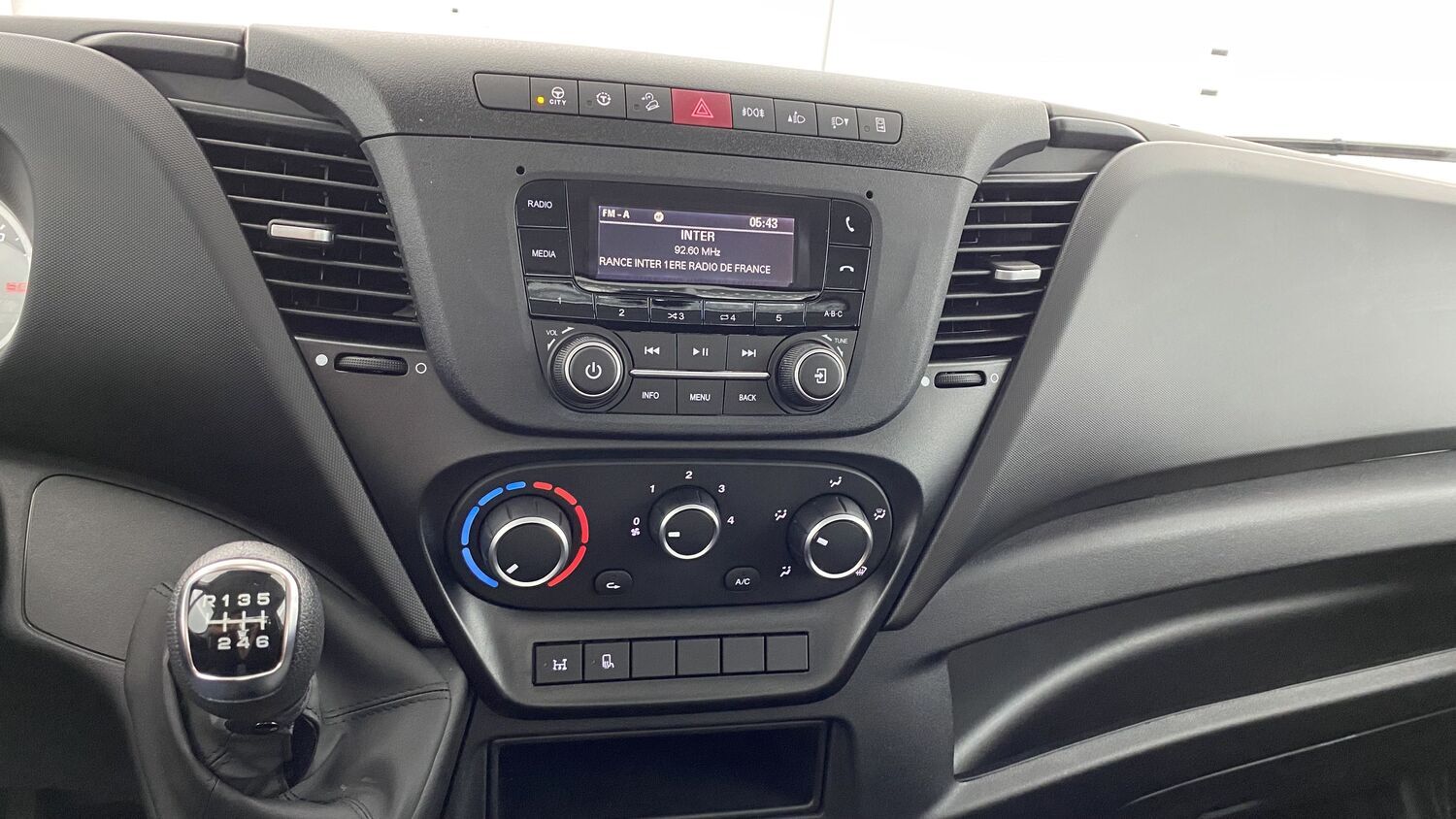 Iveco Daily - Image 13