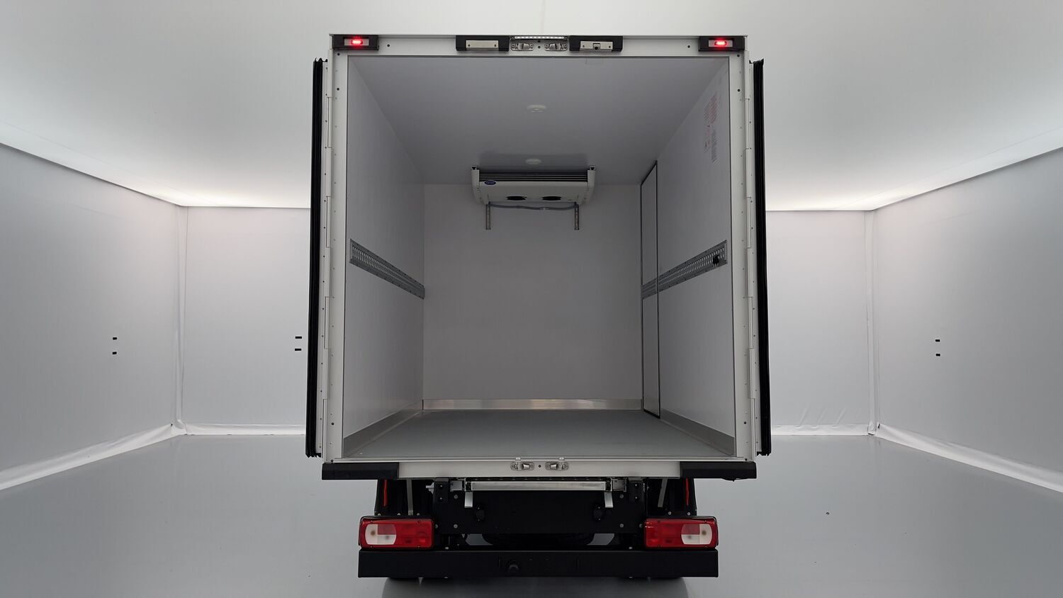 Volkswagen CRAFTER CHASSIS CABINE - Image 9