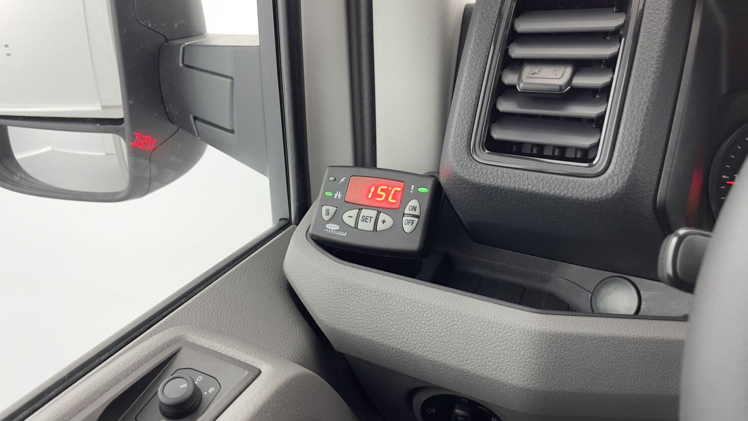 Volkswagen CRAFTER CHASSIS CABINE - Image 12