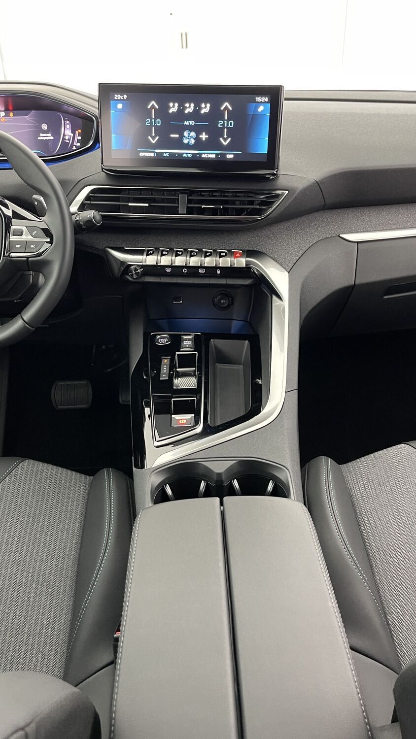 Peugeot 5008 - Image 15