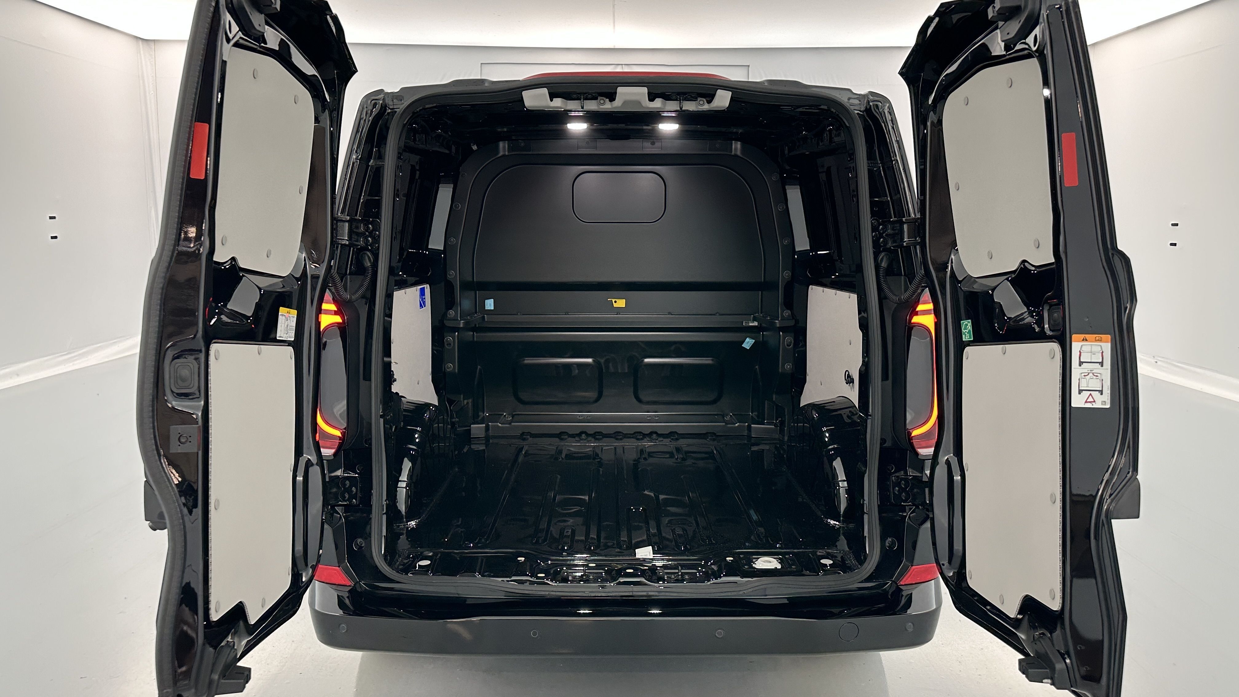 Volkswagen TRANSPORTER PROCAB - Image 9