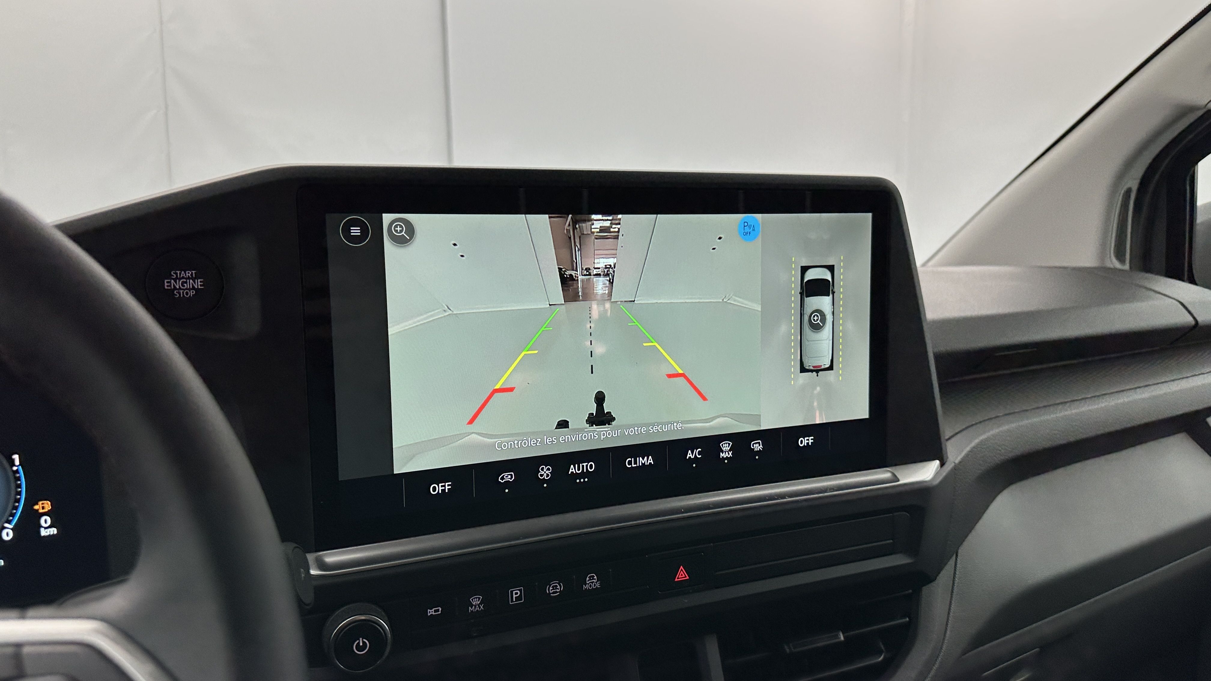 Volkswagen Transporter - Image 13