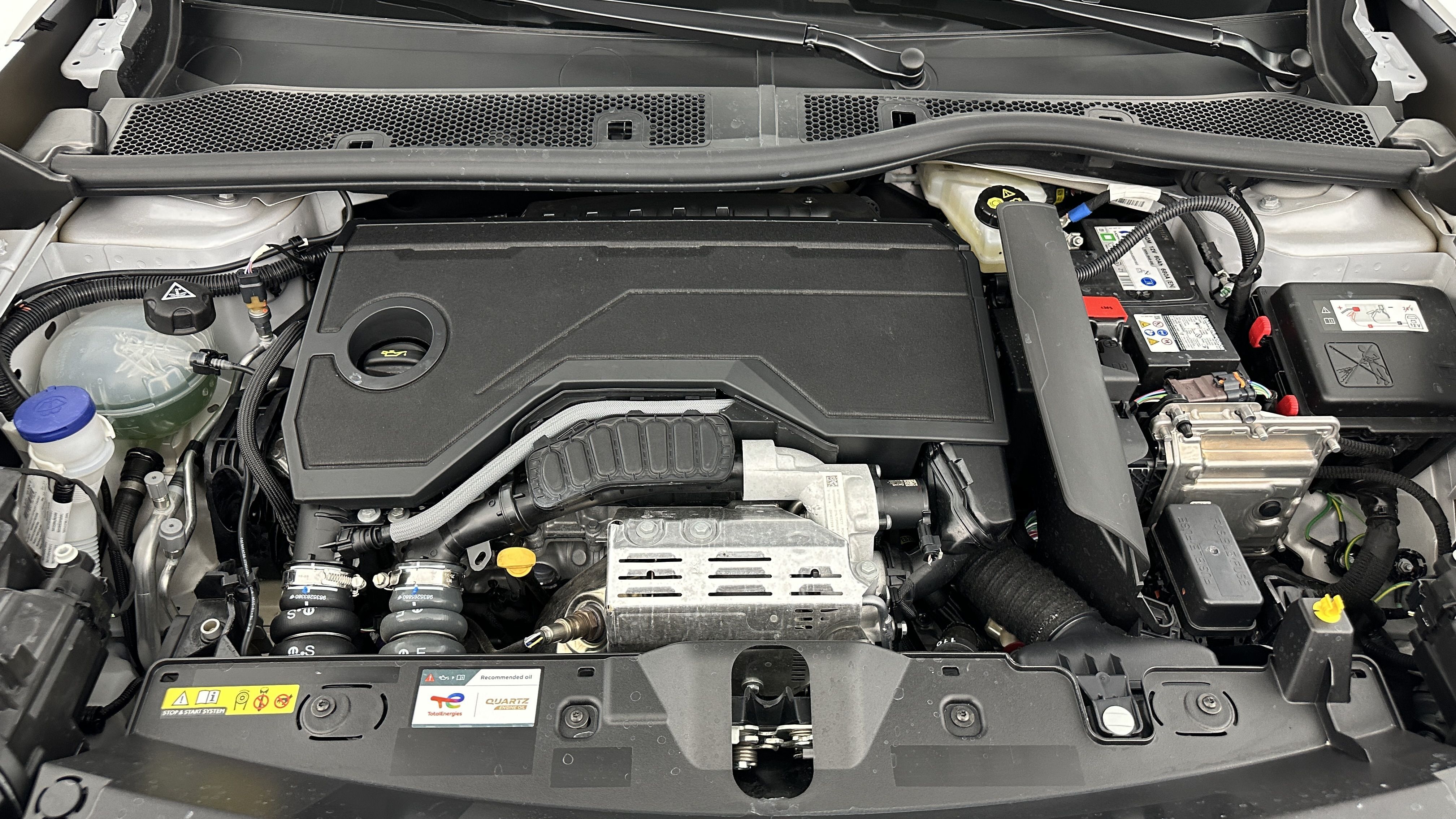 Peugeot 2008 - Image 11