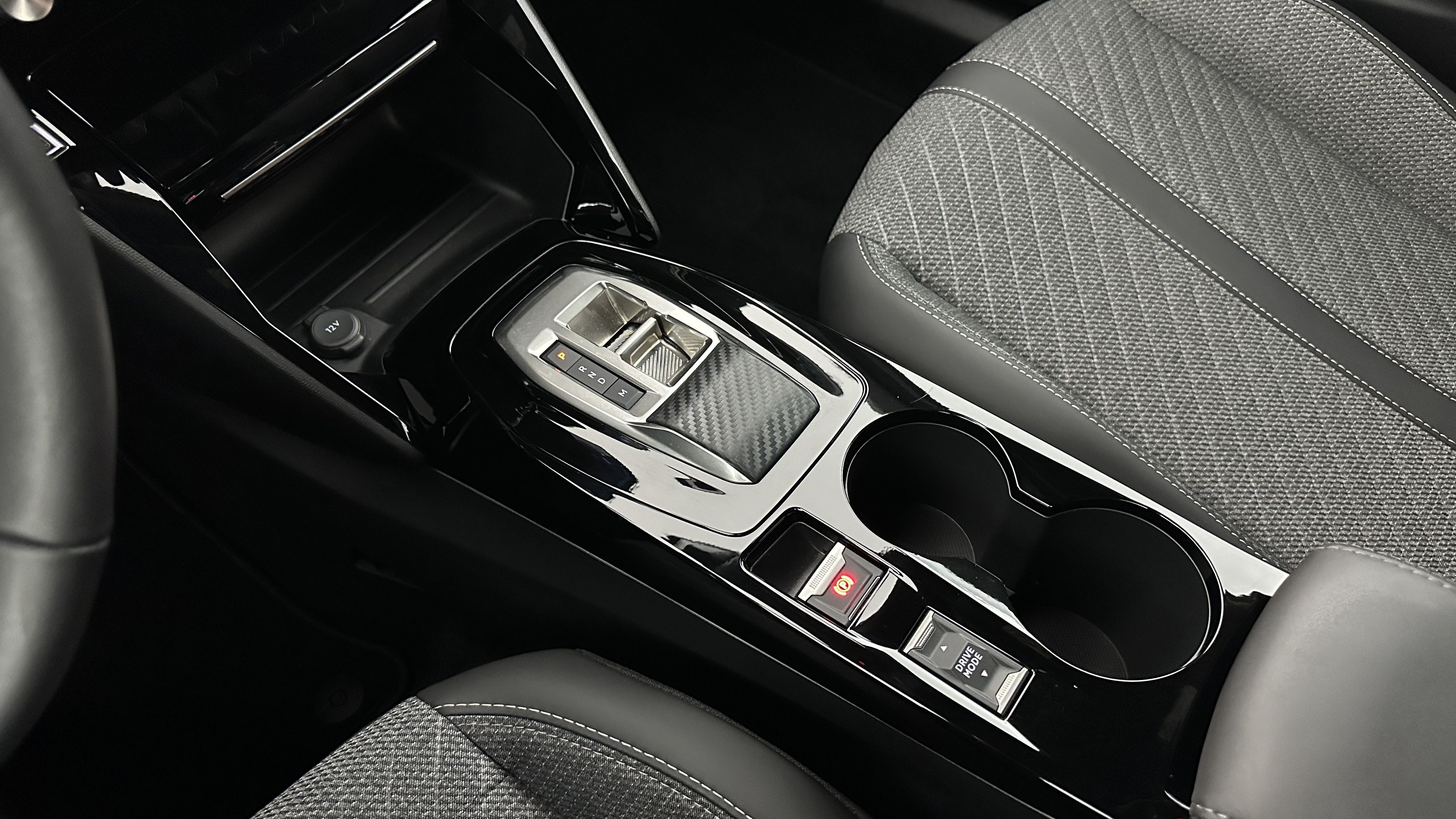 Peugeot 2008 - Image 17