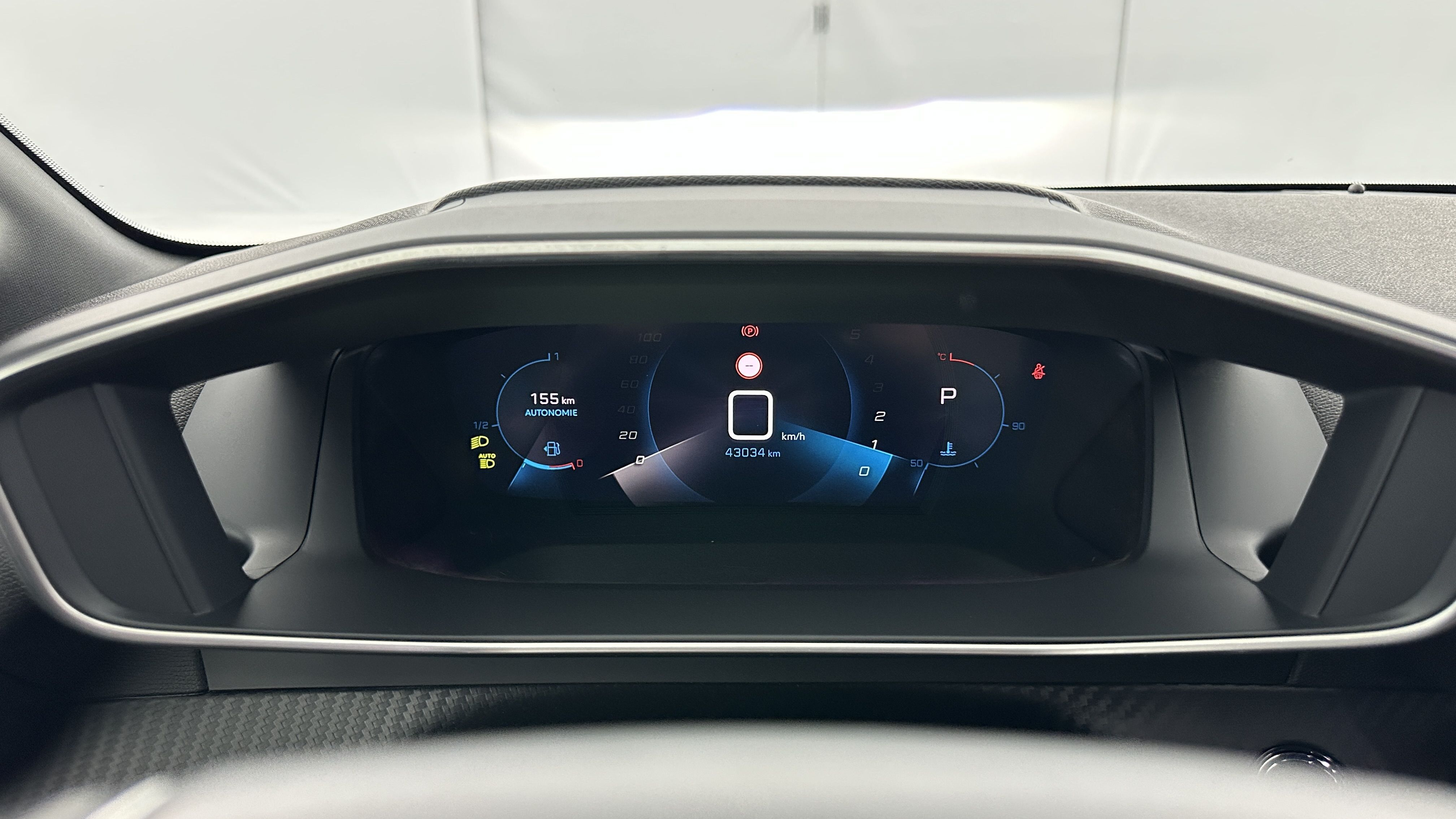 Peugeot 208 - Image 15