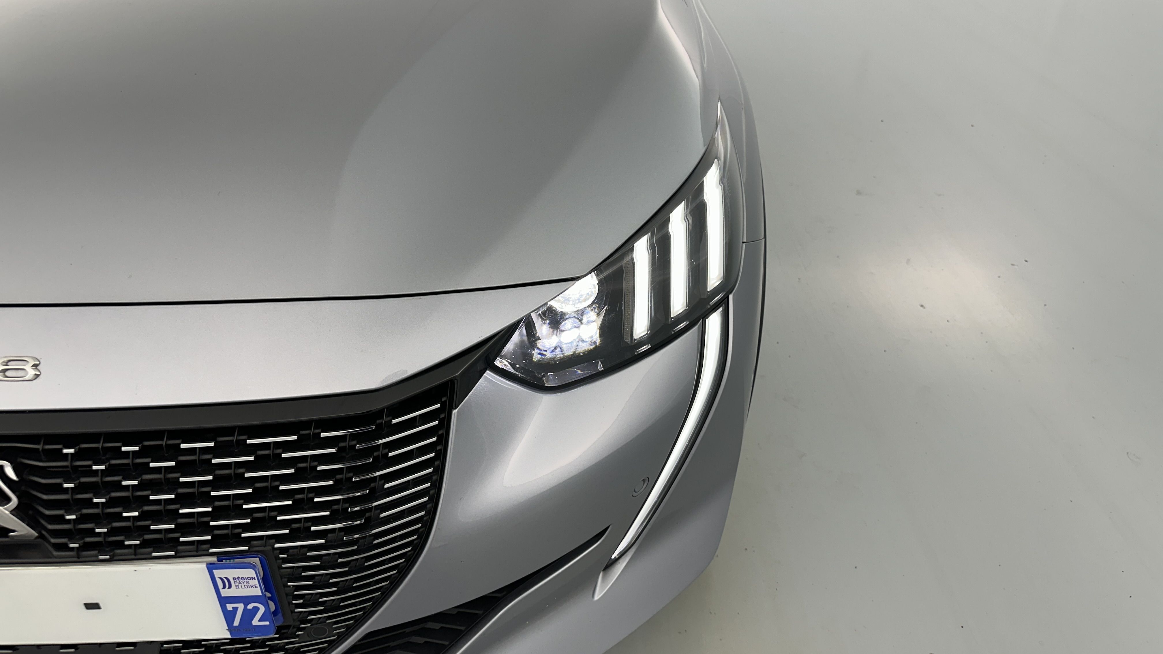 Peugeot 208 - Image 25
