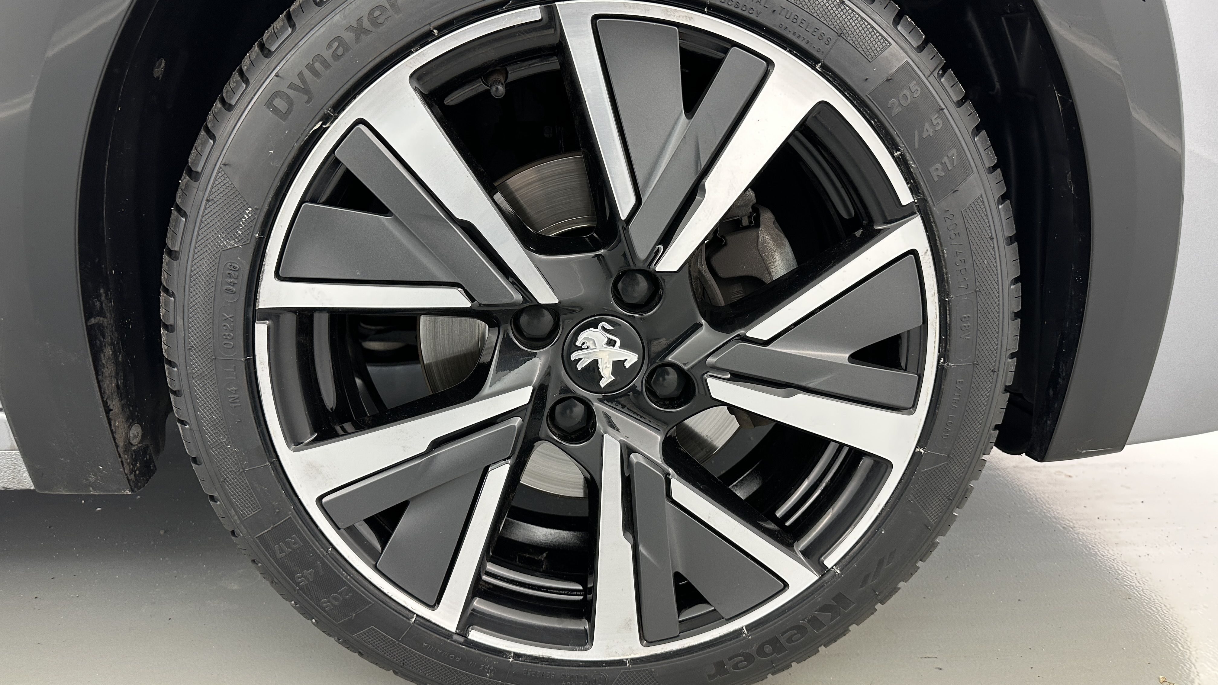 Peugeot 208 - Image 26