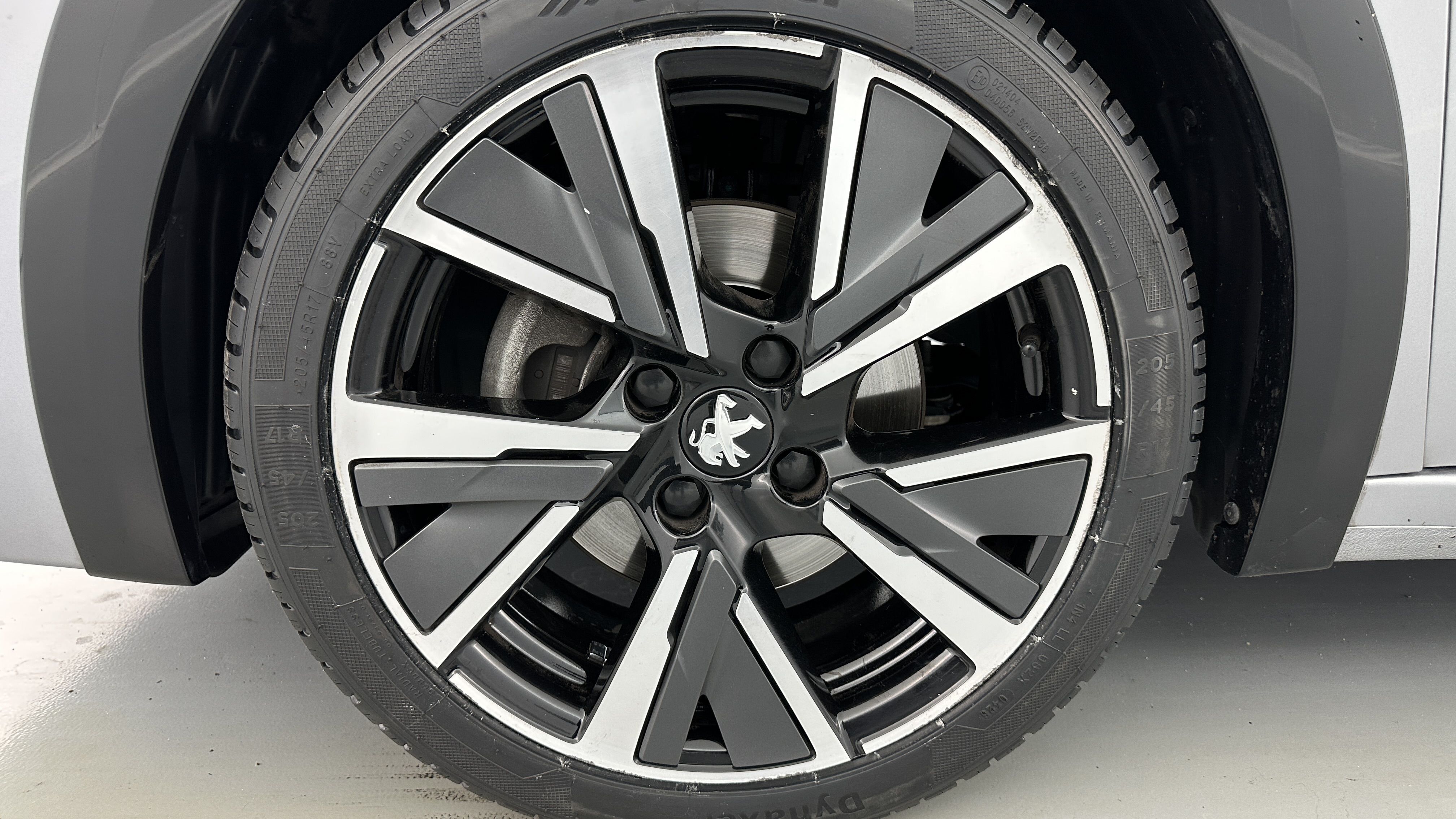 Peugeot 208 - Image 29