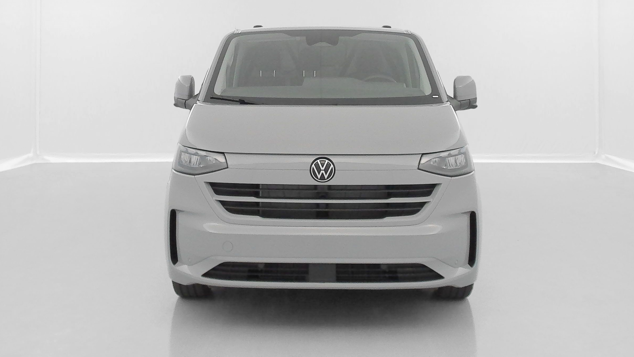 Volkswagen Transporter - Image 2