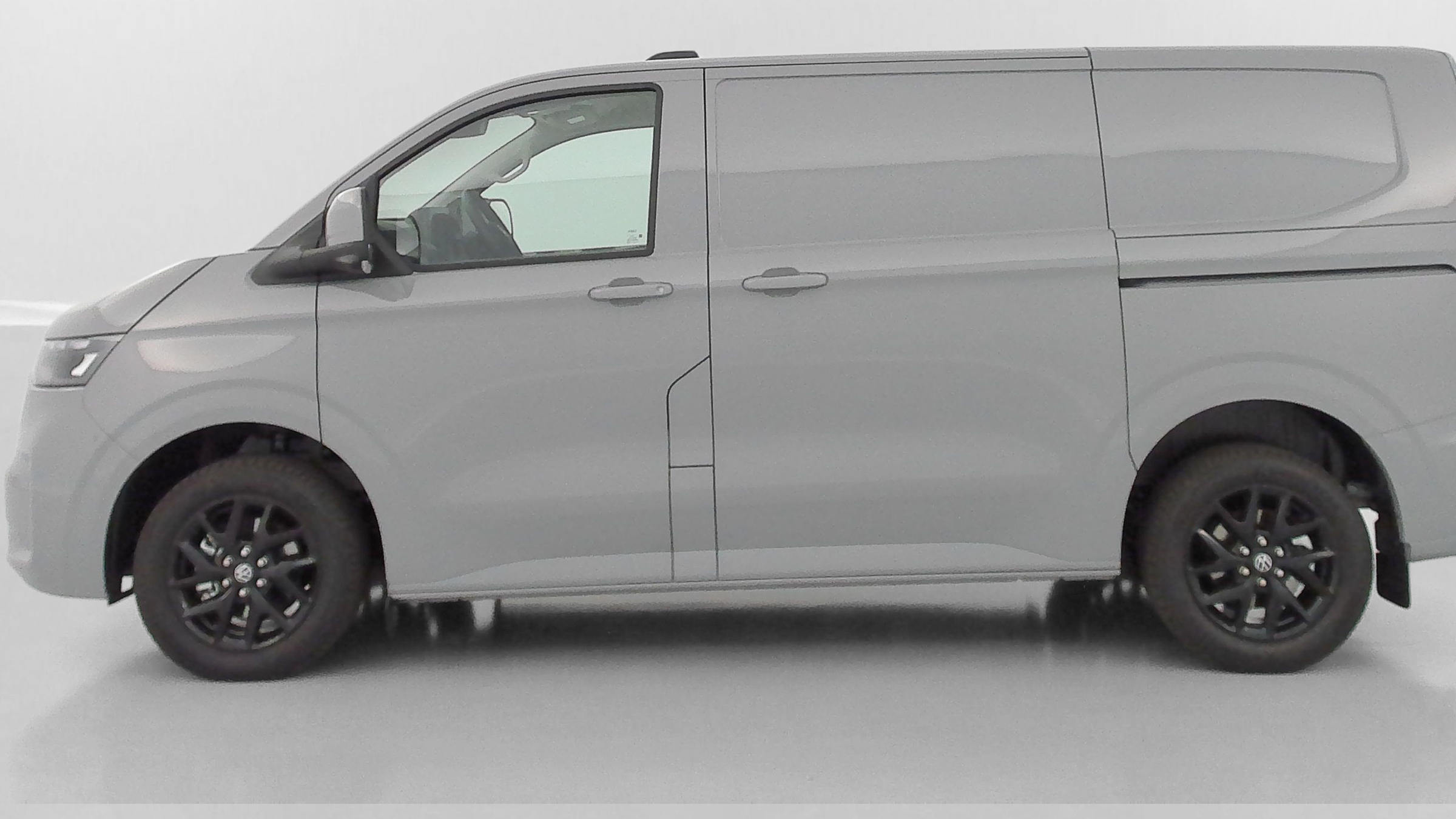 Volkswagen Transporter - Image 4