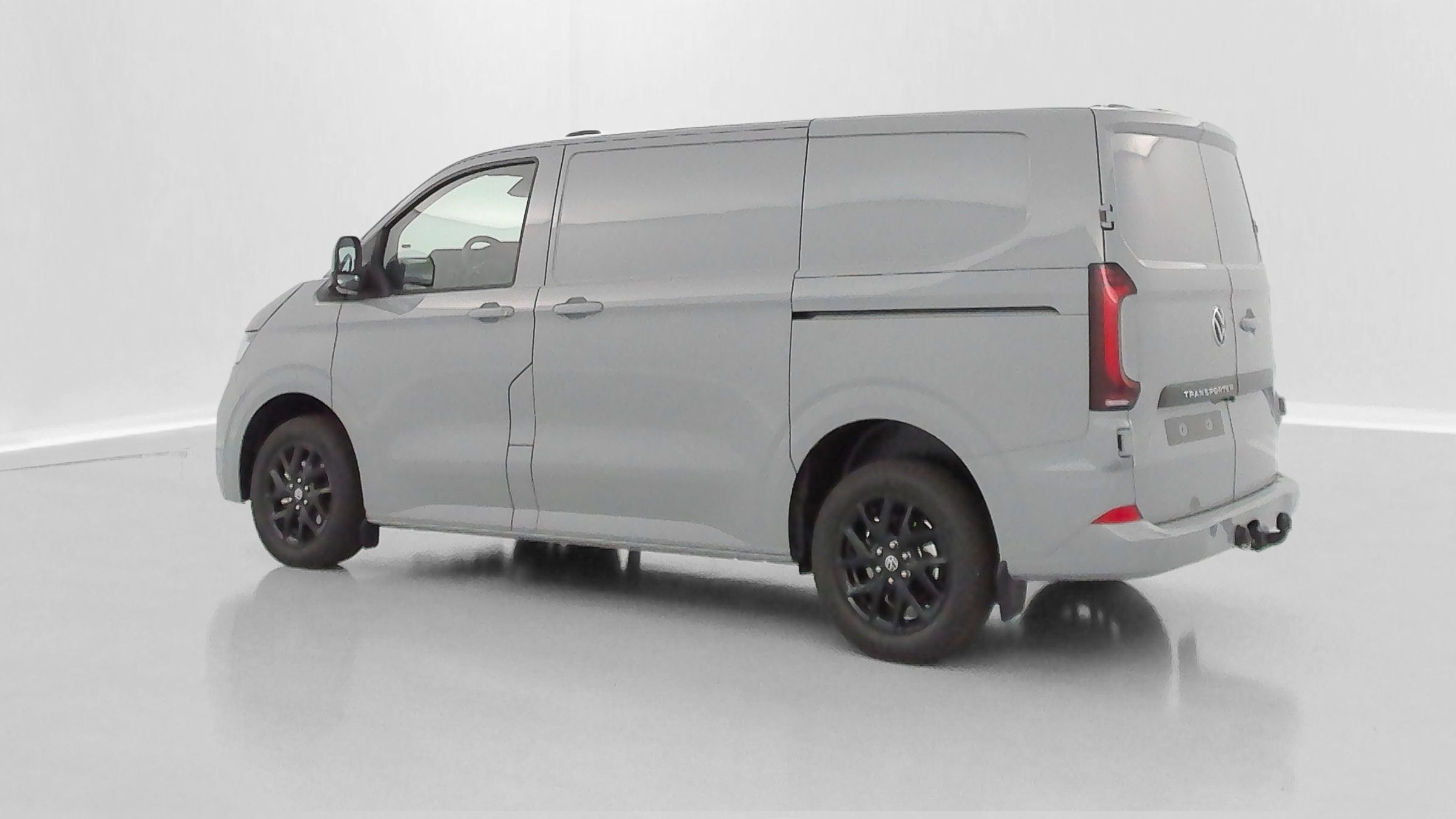 Volkswagen Transporter - Image 23