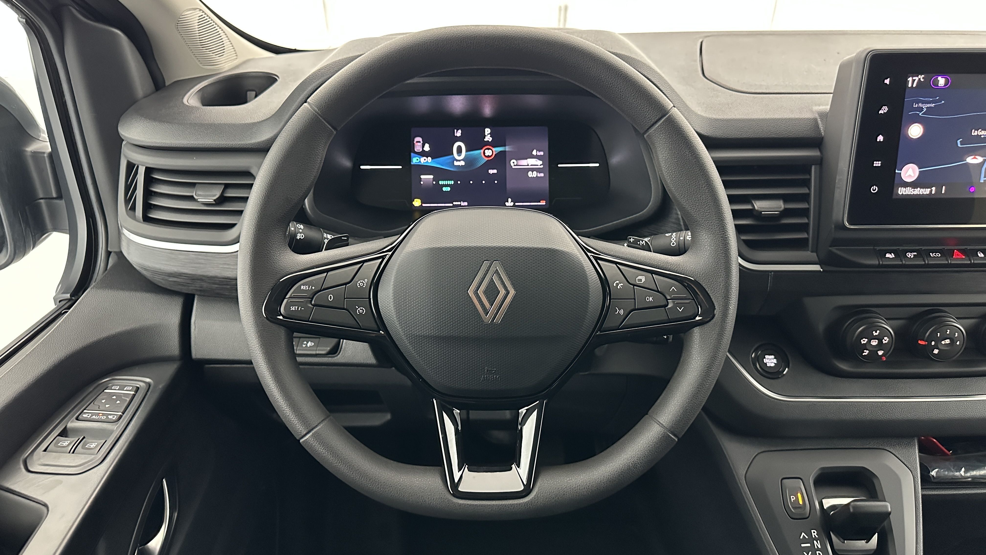 Renault Trucks TRAFIC COMBI - Image 13